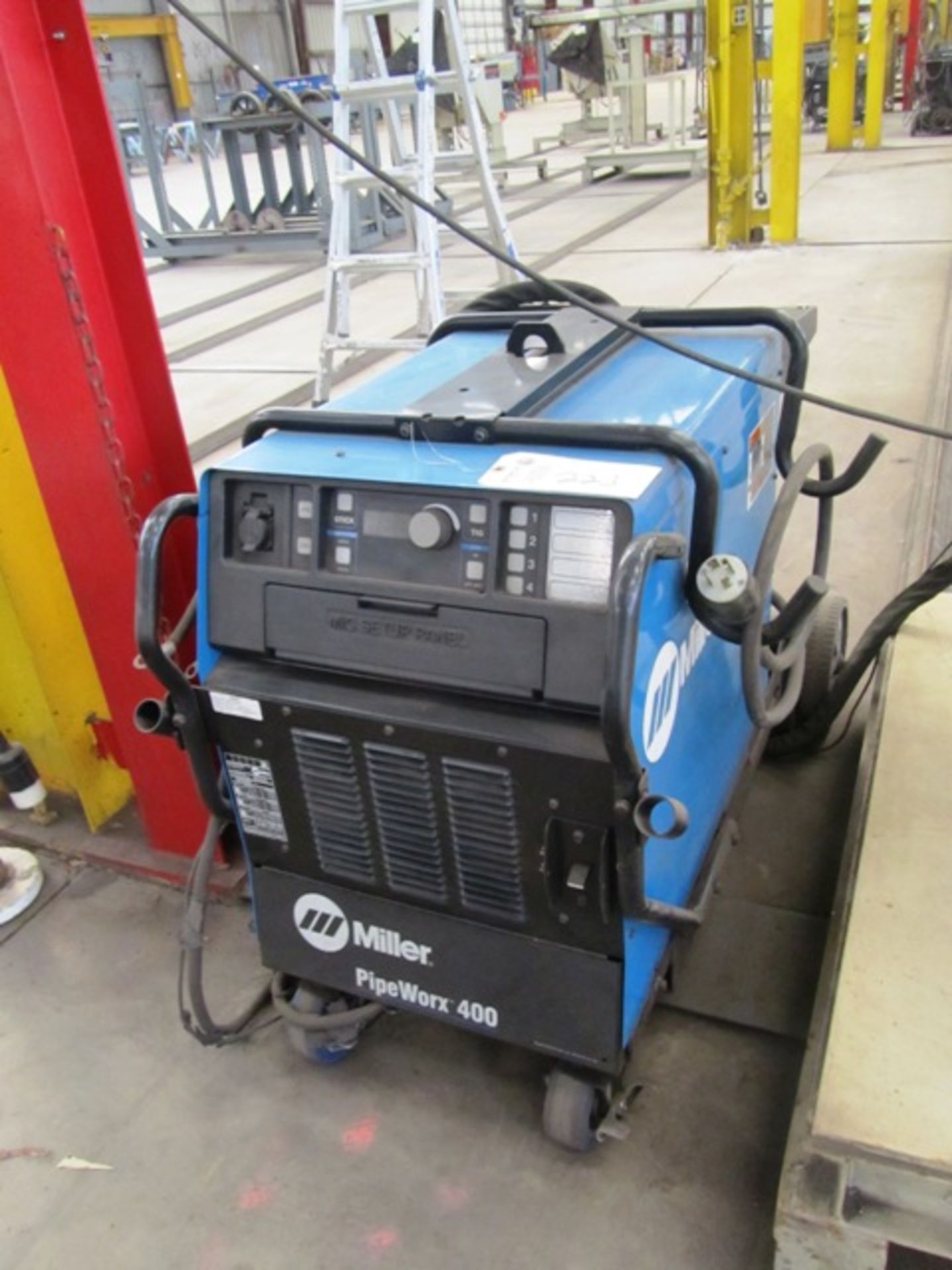Miller PipeWorx 400 Portable Mig Welder with Miller PipeWorx Dual Wire Feeder, sn:MD130010G
