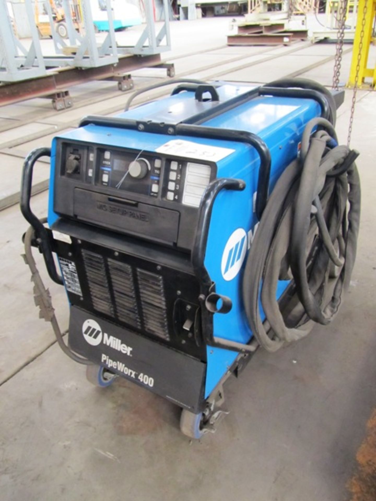 Miller PipeWorx 400 Portable Mig Welder with Miller PipeWorx Dual Wire Feeder, sn:MD130014G