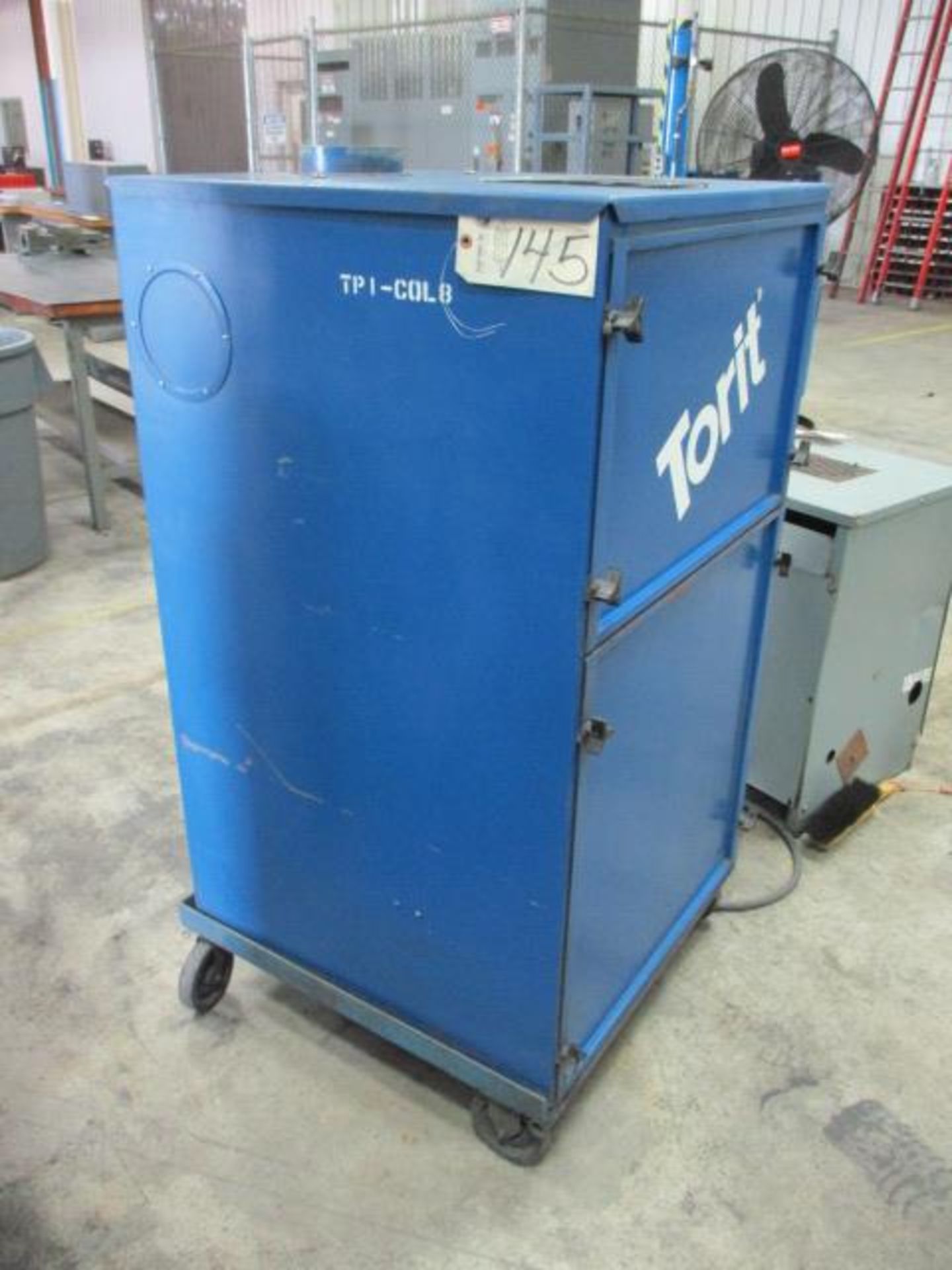 Torit Model 80CAB Portable Dust Collector, sn:IG401299