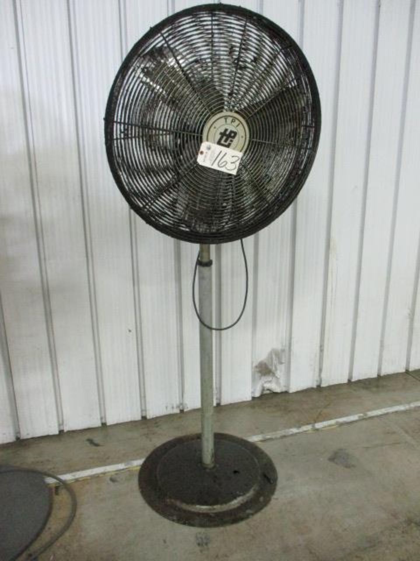 Shop Fan