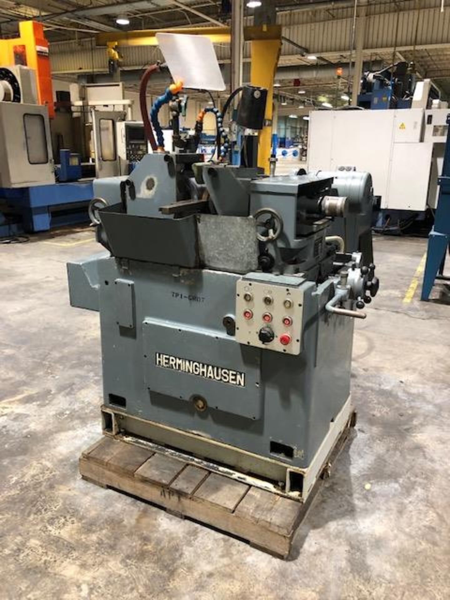 Herminghausen SR2G Centerless Grinder, sn:464725