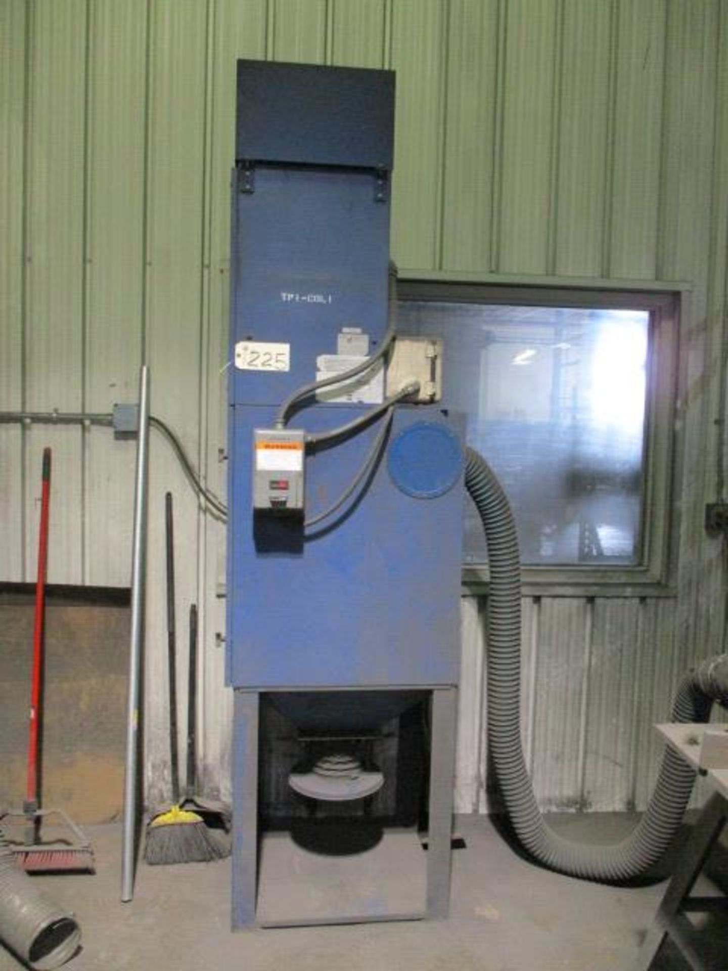 Torit Model VS1200 Dust Collector, sn:252531-1