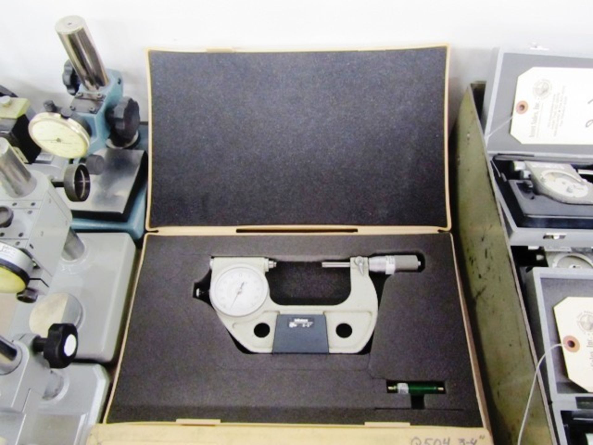 Mitutoyo 2'' - 3'' Micrometer