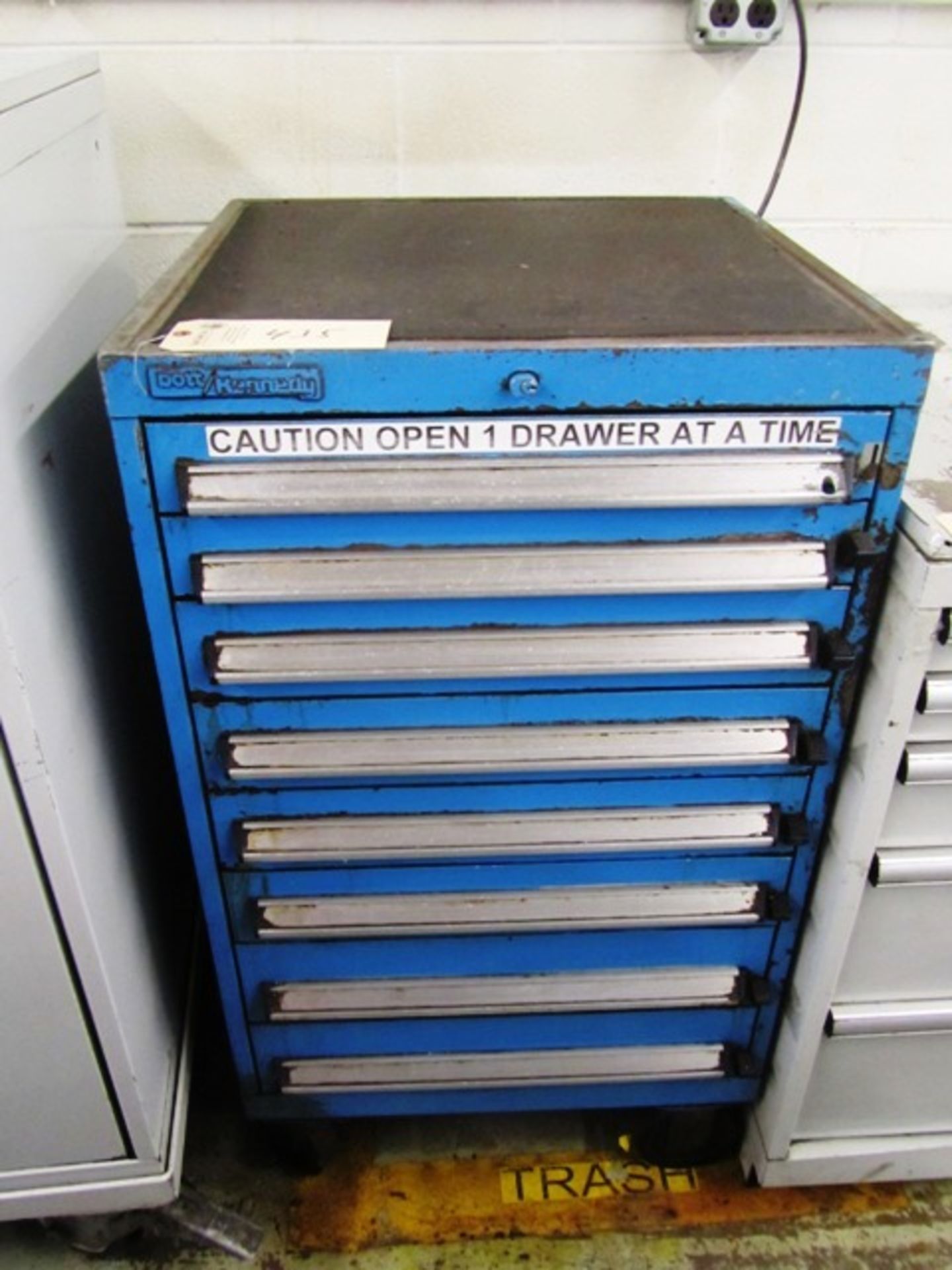Kennedy 8 Drawer Portable Tool Cabinet
