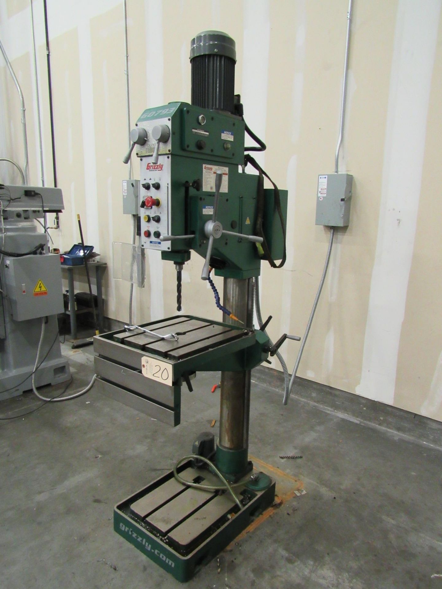 Grizzly Model G0793 Geared Head Drill Press with 27.5'' Swing, Variable Spindle Speeds to 1725 - Image 2 of 5