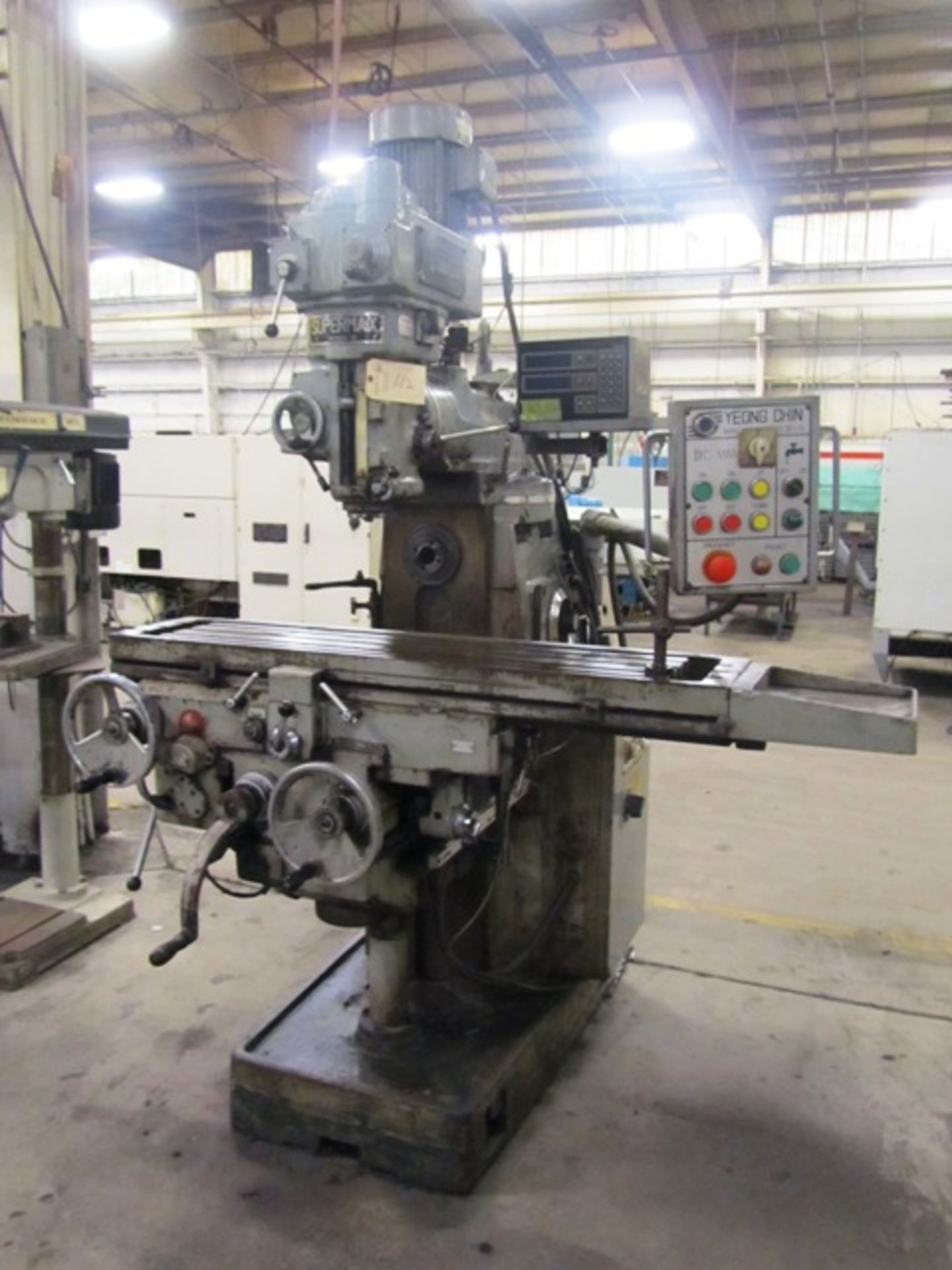 Supermax Universal Horizontal / Vertical Milling Machine with 40 Taper Vertical Spindle, 40 Taper