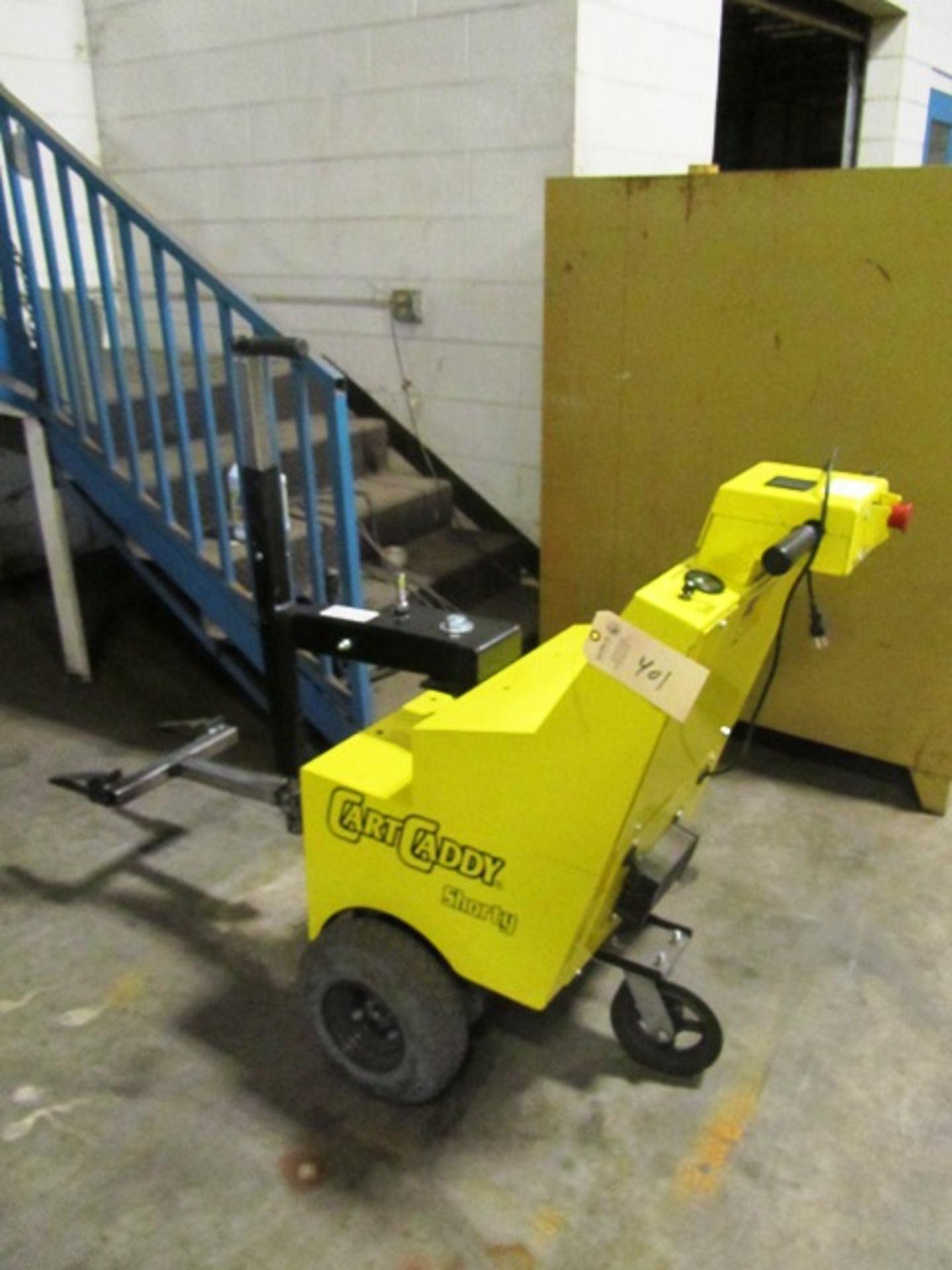 CartCaddyShorty Electric Cart Collector, Plug-In Type, sn:00316703