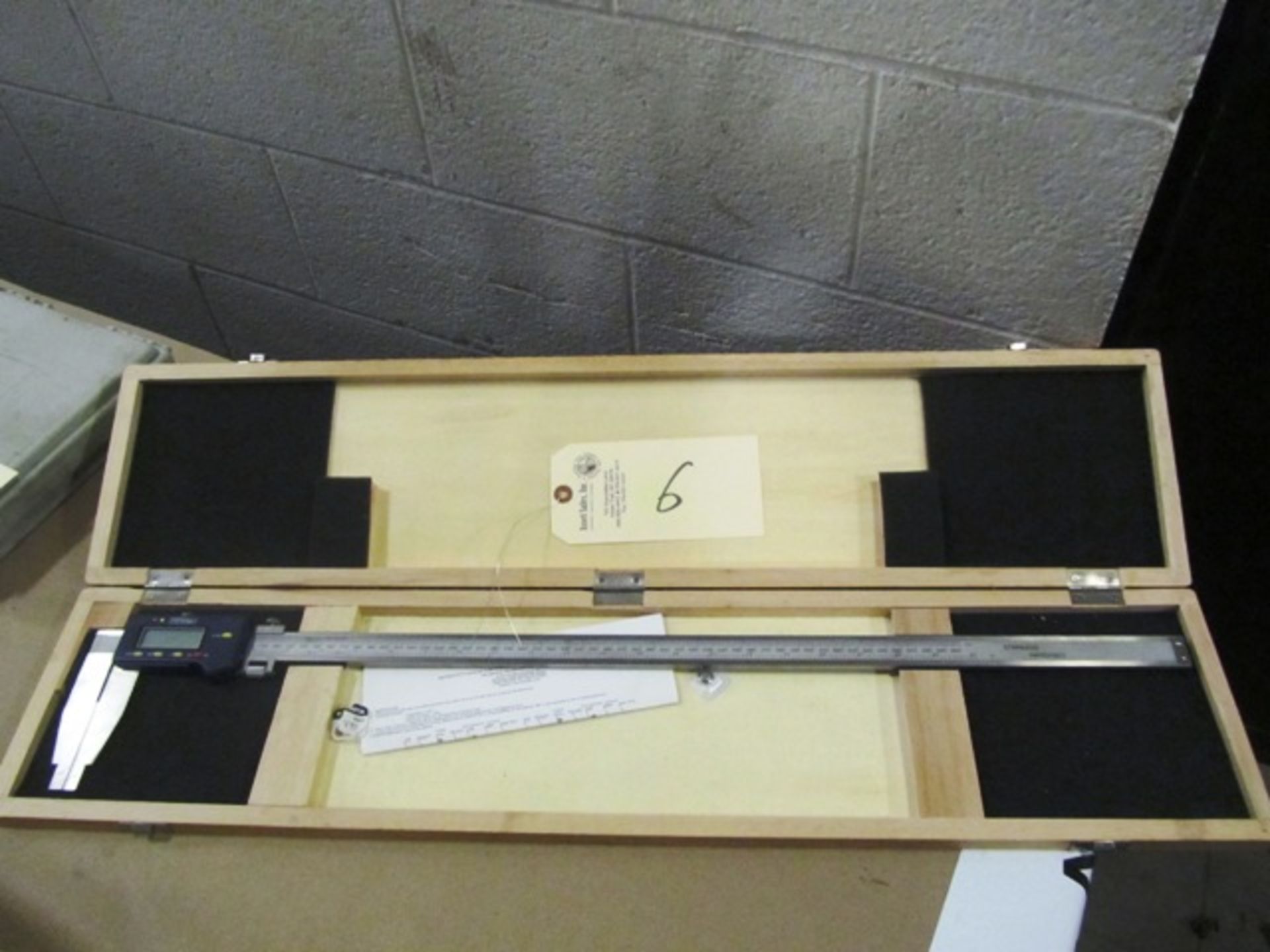 Fowler 24'' Digital Vernier Caliper