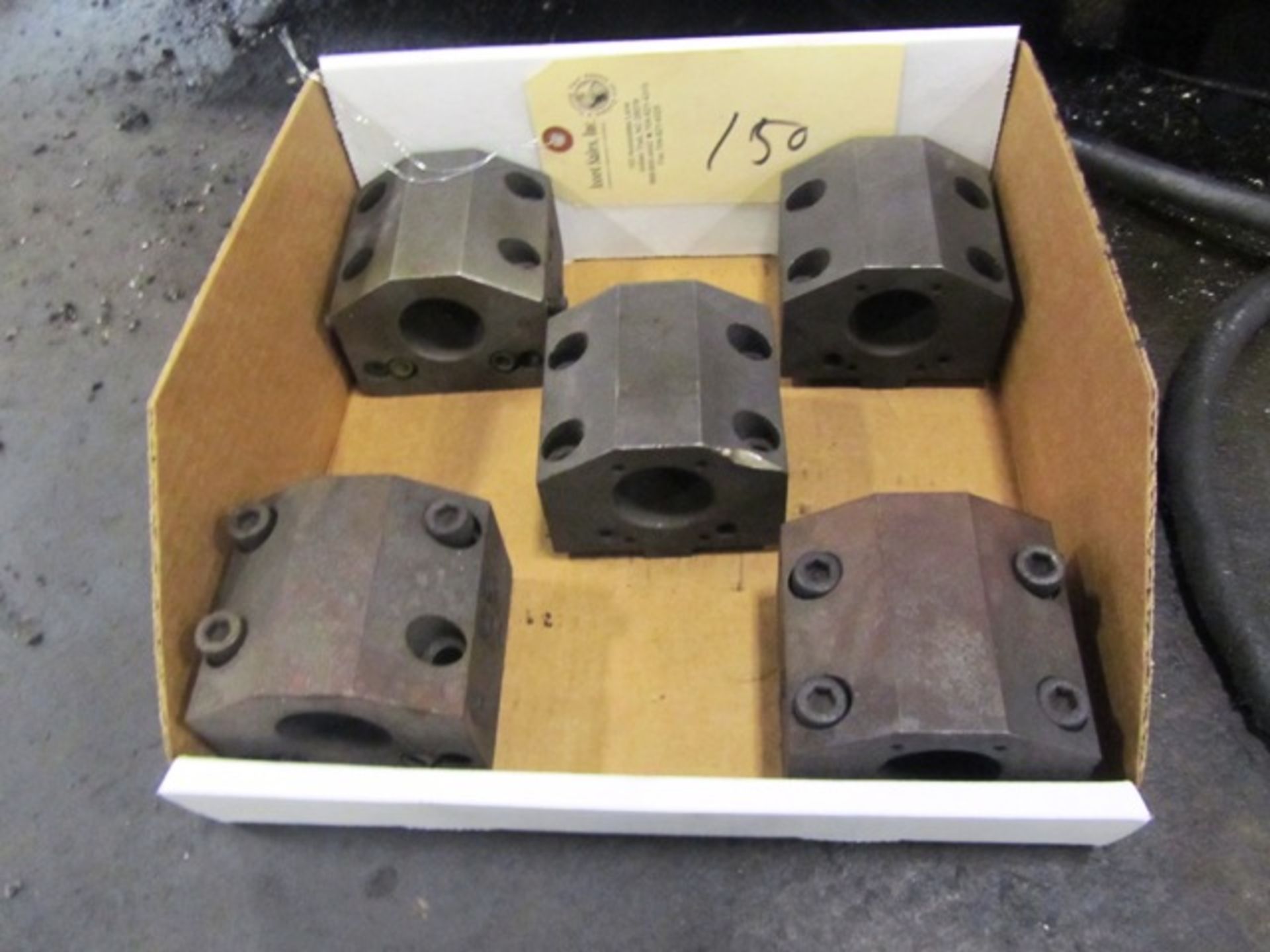 (5) Static Tool Holders (may be used on either doosan)