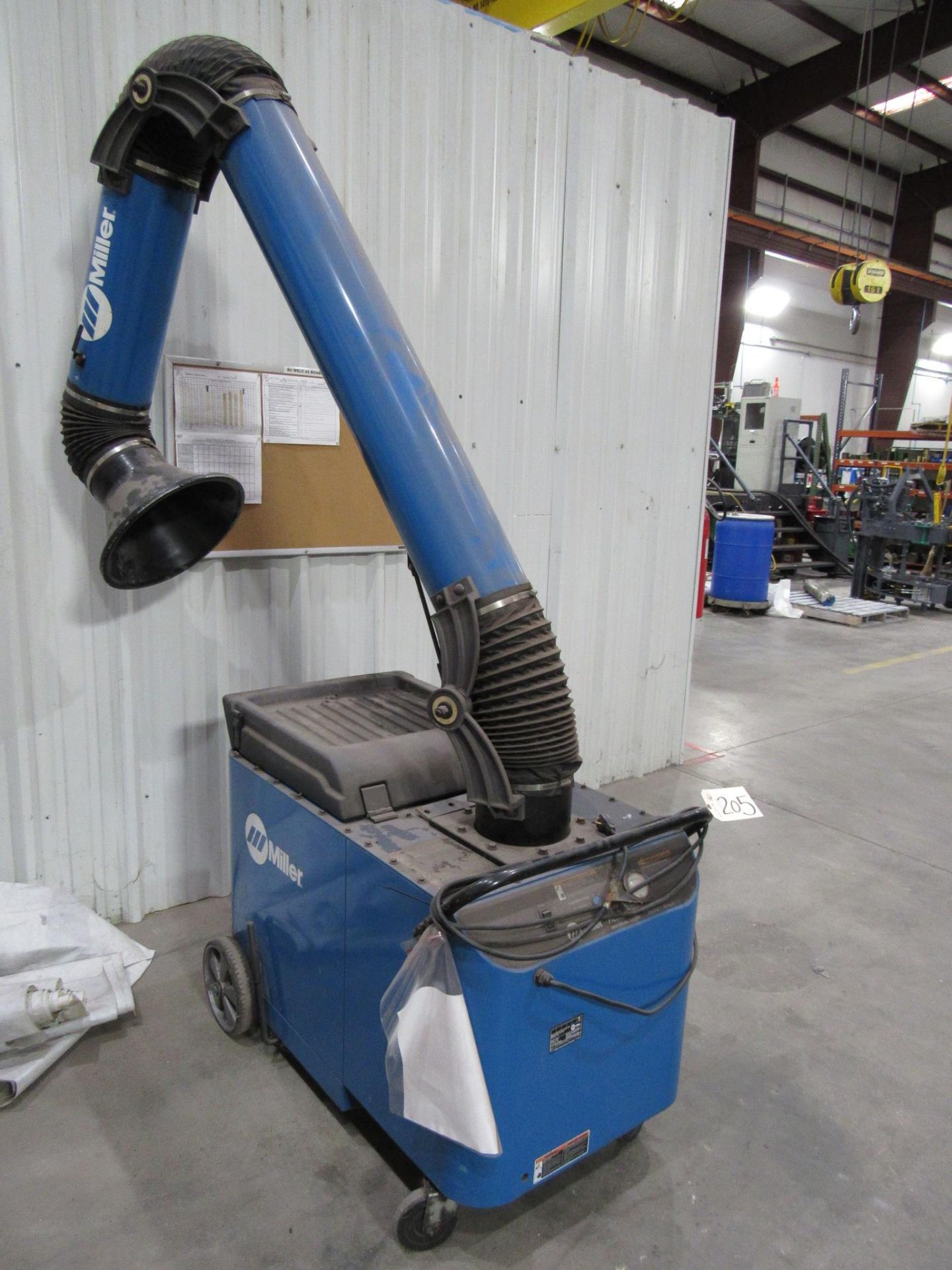 *Miller Delta Fab Mig Welder, sn:MC340169C with Miller 24A Wire Feeder, sn:MC290325V, *Linde SE- - Image 16 of 17