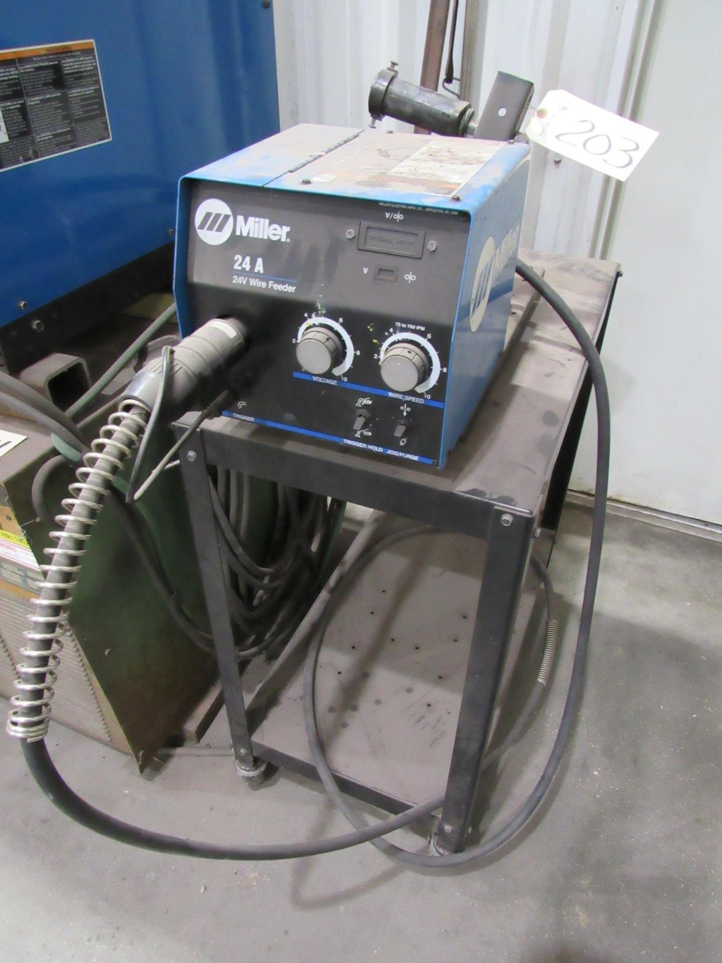 *Miller Delta Fab Mig Welder, sn:MC340169C with Miller 24A Wire Feeder, sn:MC290325V, *Linde SE- - Image 6 of 17