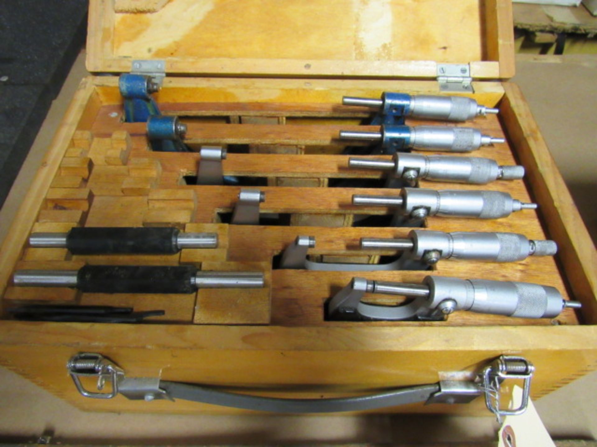 Chuan 0''-6'' Micrometer Set