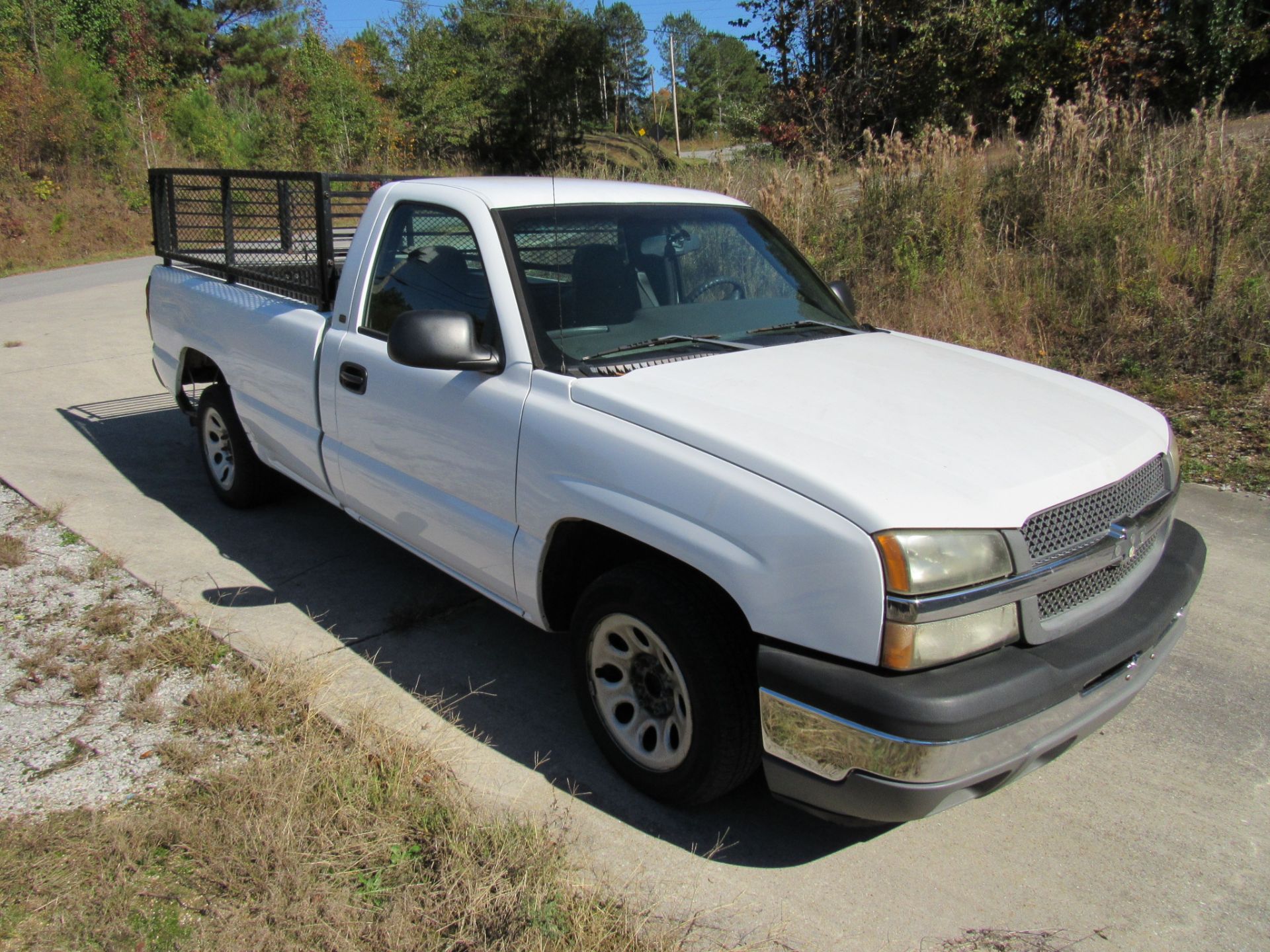 Chevrolet Silverado C150 Pick Up Truck with Work Safety Cage in Bed, vin:1GCEC14X152311849, mfg. - Image 2 of 7