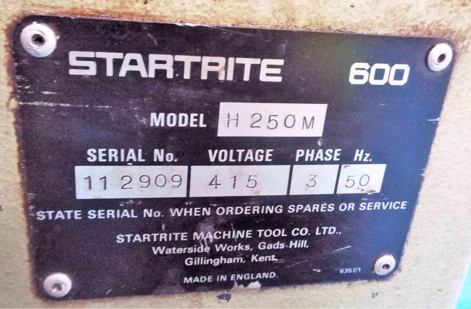 Startrite Horizontal Bandsaw cw Outfeed Conveyor & Height Adjustable Infeed Support Stand - Image 4 of 5