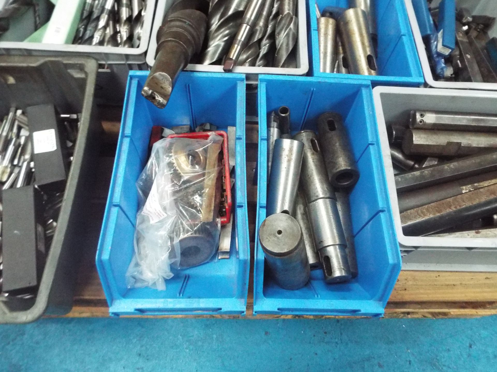 Miscellaneous Tooling Serving Machine Tools From This Auction - Bild 6 aus 7