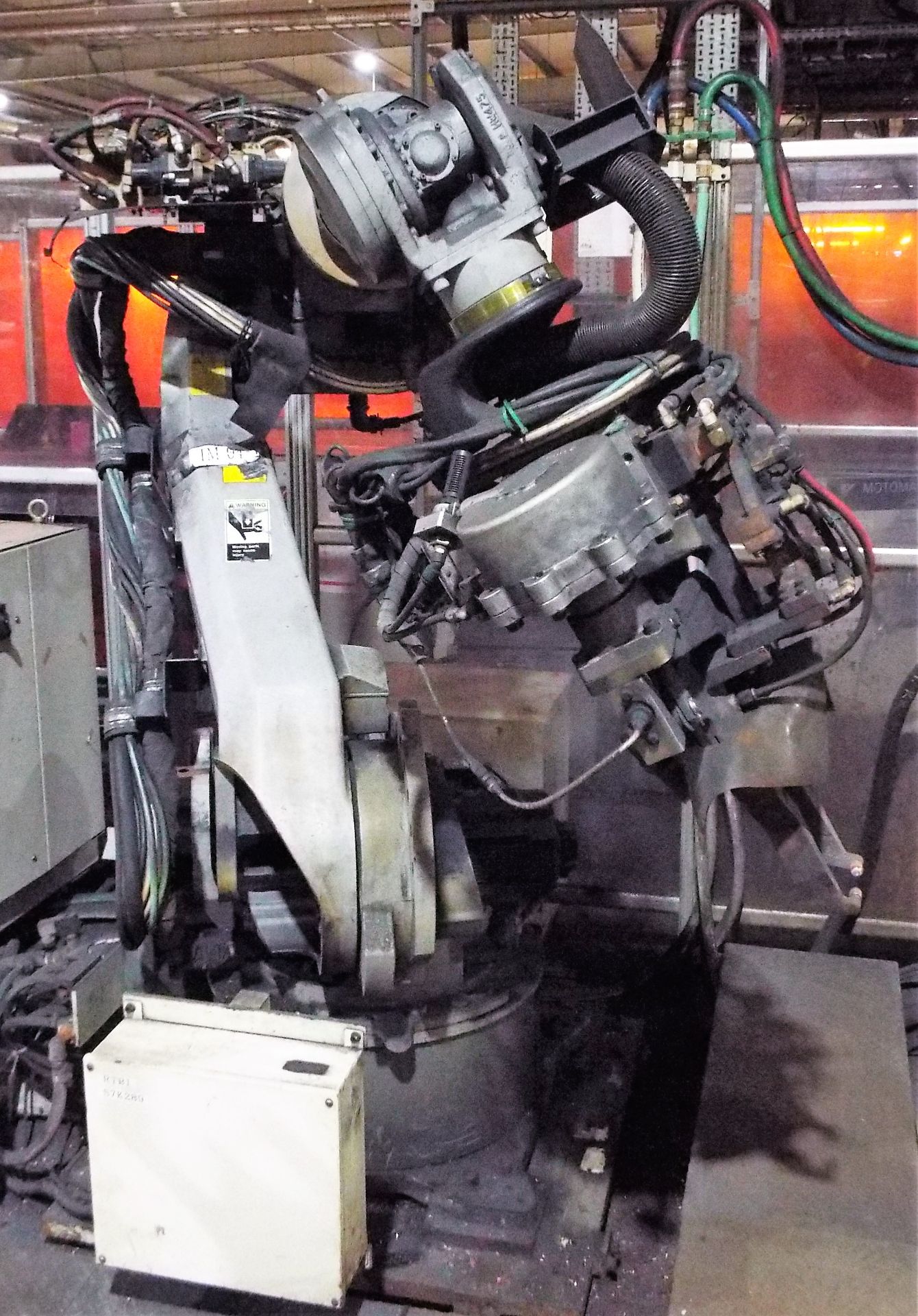 Motoman Yakasawa ES165N industrial Spot Welding Robot. - Image 3 of 14