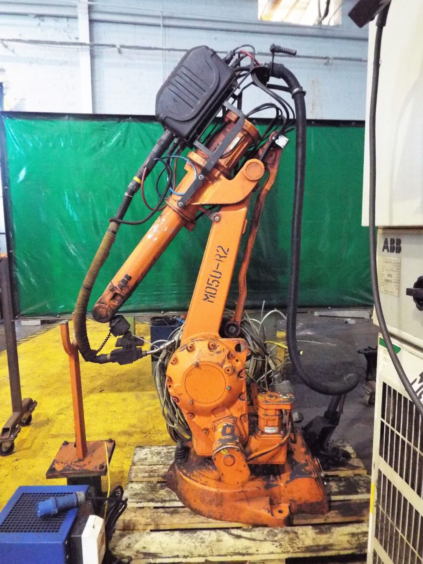 ABB 2400L Mig Welding Robot - Image 3 of 16