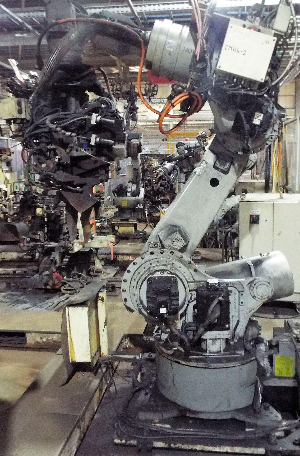 Motoman Yakasawa ES200N Industrial Spot Welding Robot. - Bild 5 aus 11