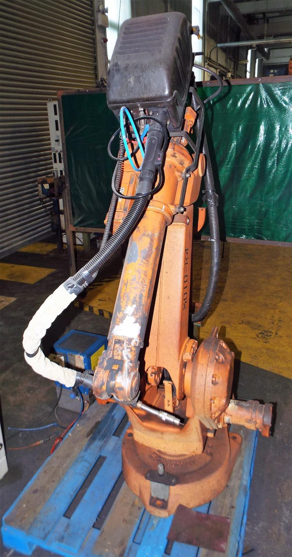 ABB 2400L Mig Welding Robot . - Image 4 of 15
