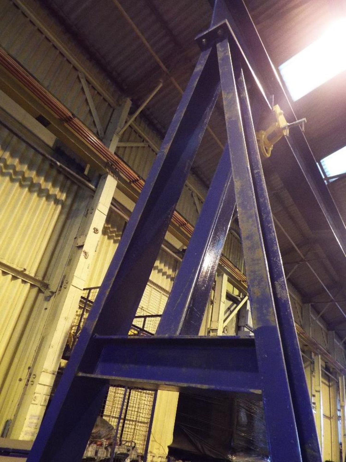 Portable Gantry Rated at 10000Kg - Image 5 of 5