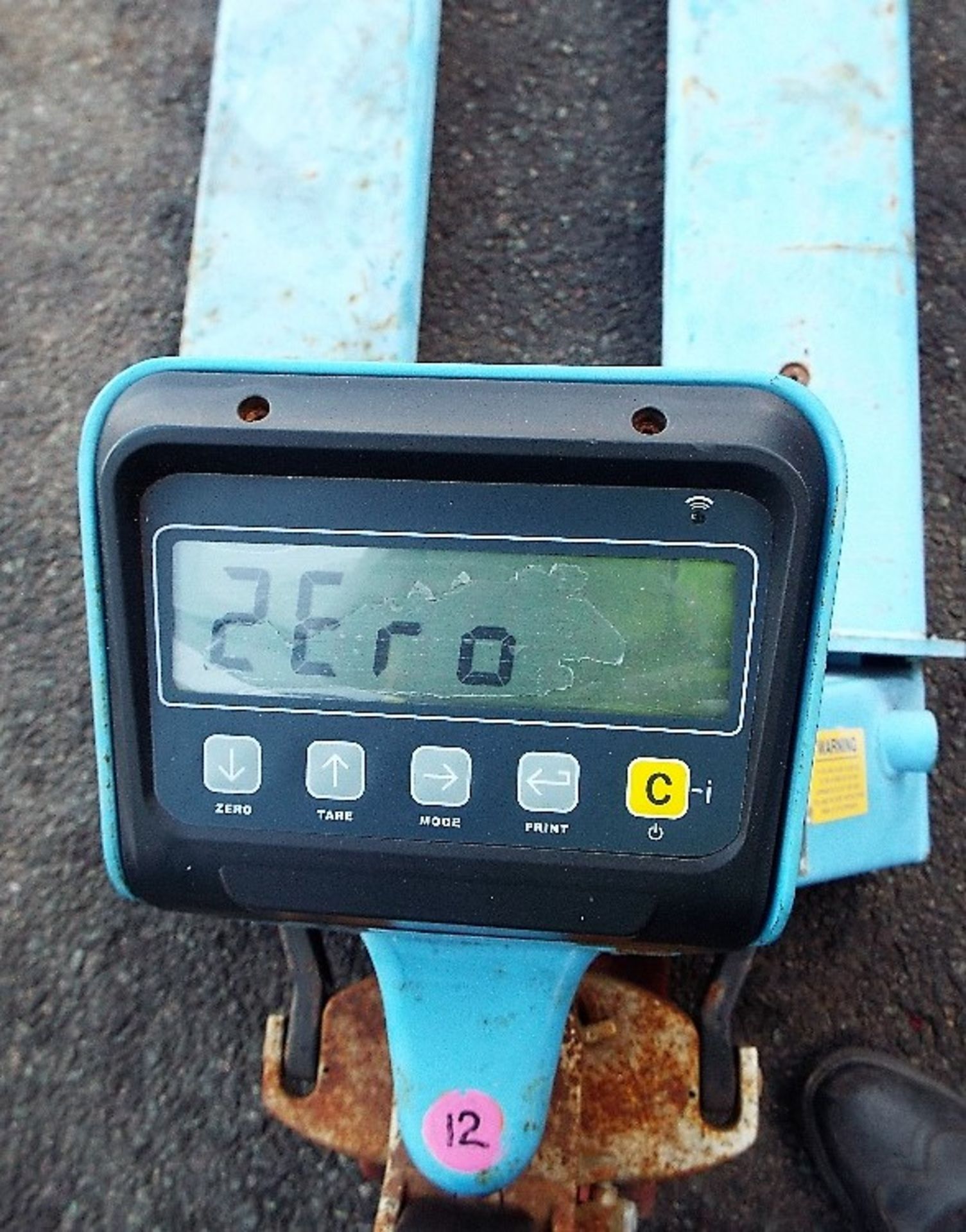 Pallet Truck With Integrated Weighing Scales. - Image 3 of 4