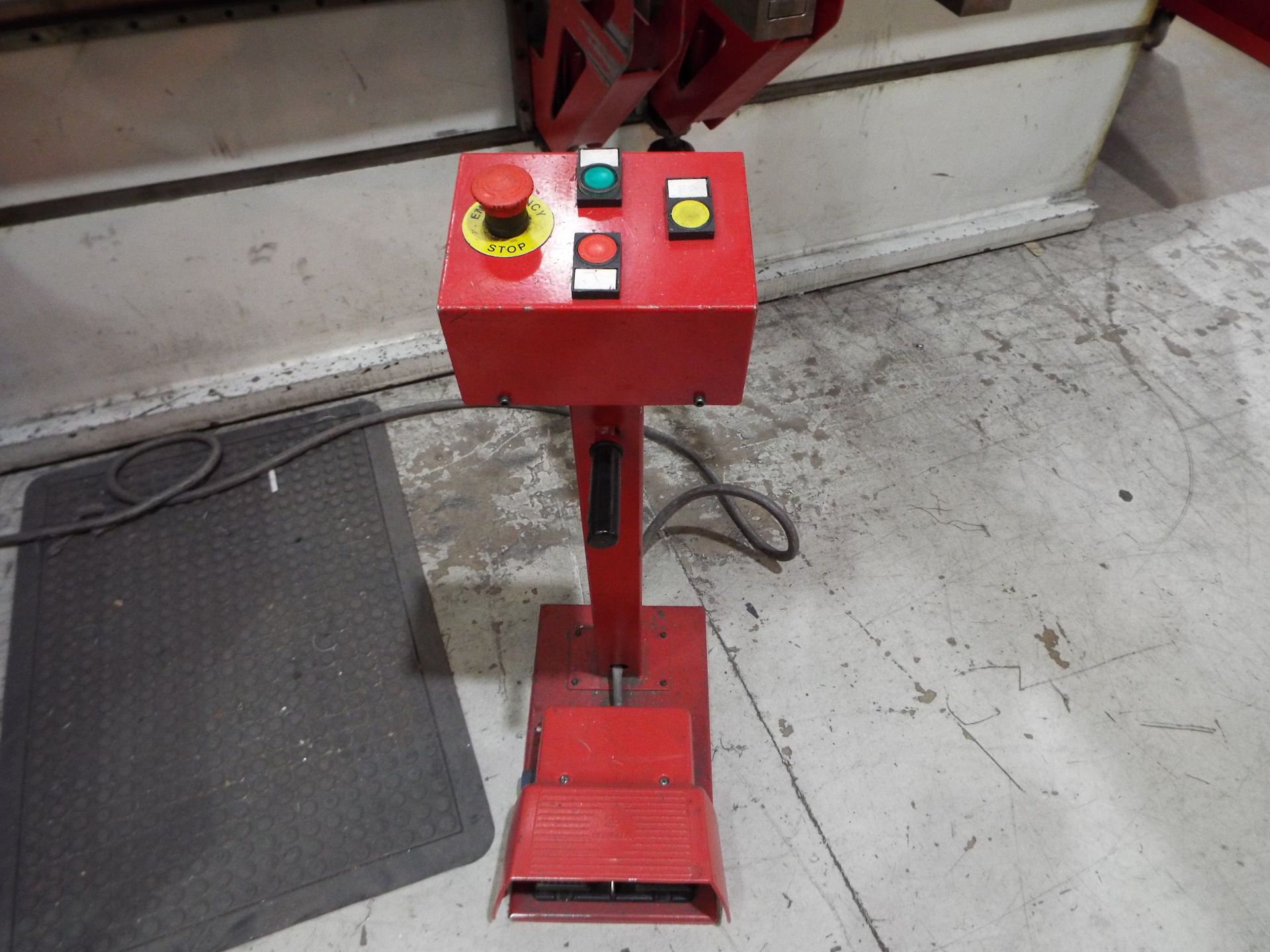 Baykal APHS 3106 x 120 CNC Hydraulic Brake Press - Image 21 of 24