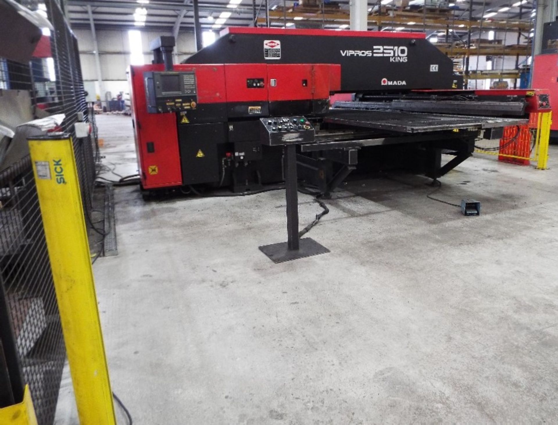 Amada Vipros 2510 King Turret Punch Press - Image 2 of 44