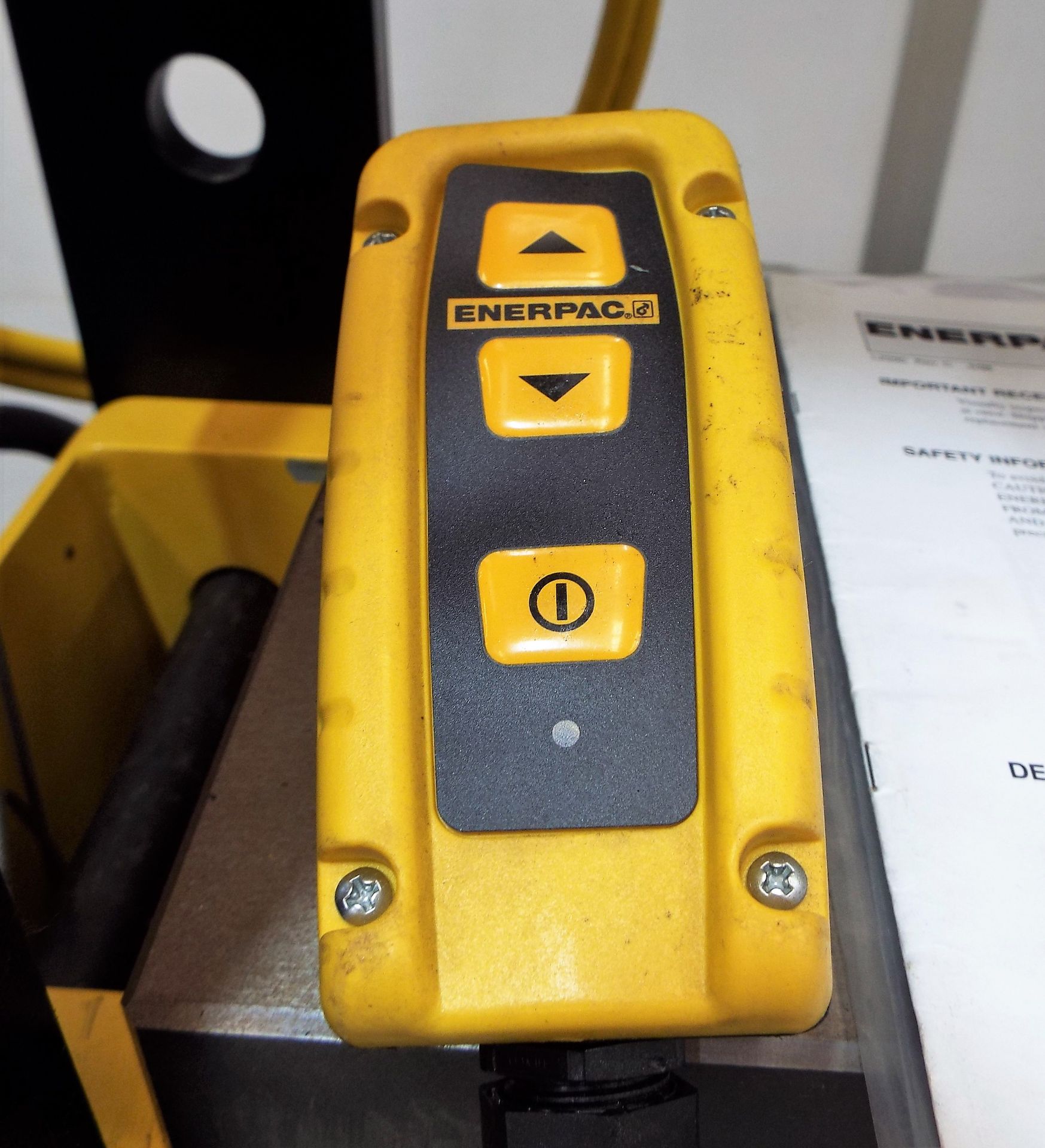 Enerpac XLP50 Workshop Press cw ZE Series Electric Pump and Pendant Controlled Raise/Lower - Image 11 of 14