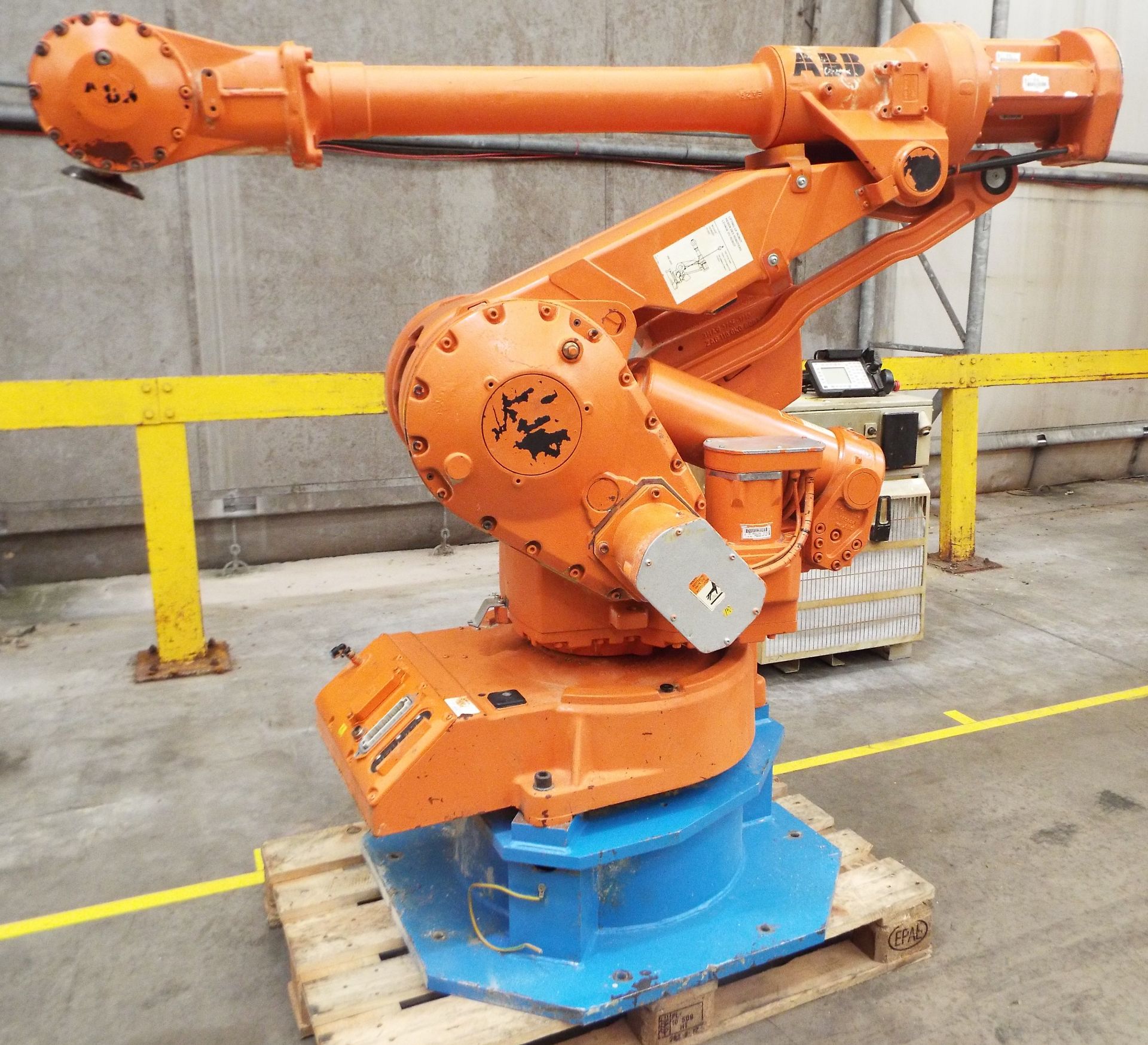 ABB-IRB 4400 - M2000 6 Axis Industrial Robot