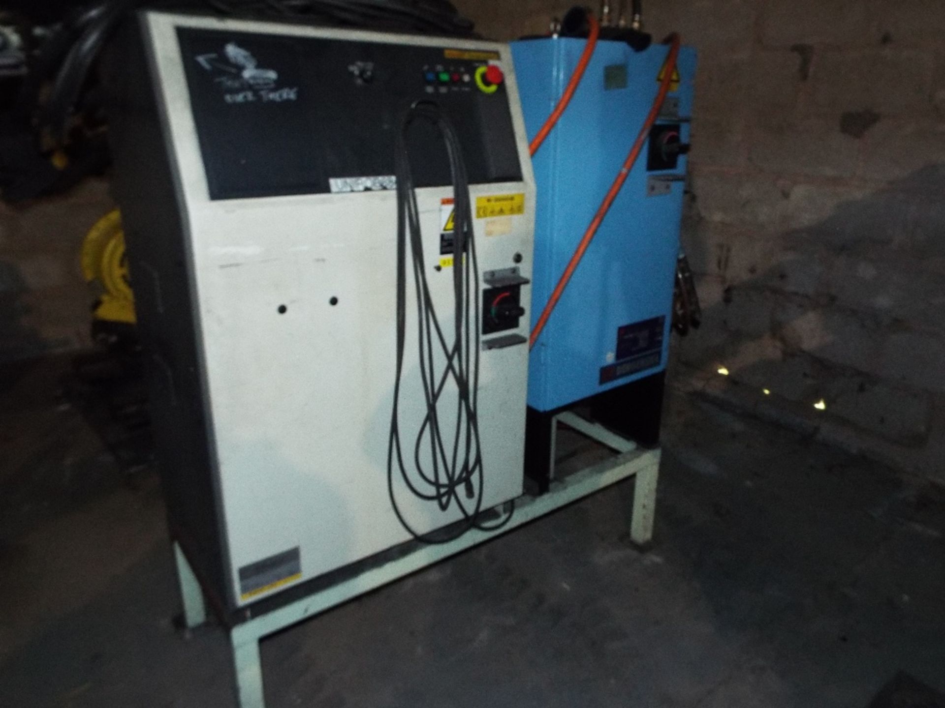 Fanuc Robot Type R - 2000iB - 165F Spot Welding Robot - R-30iA Control & Dengensha RWC 2000 Timer - Image 4 of 9