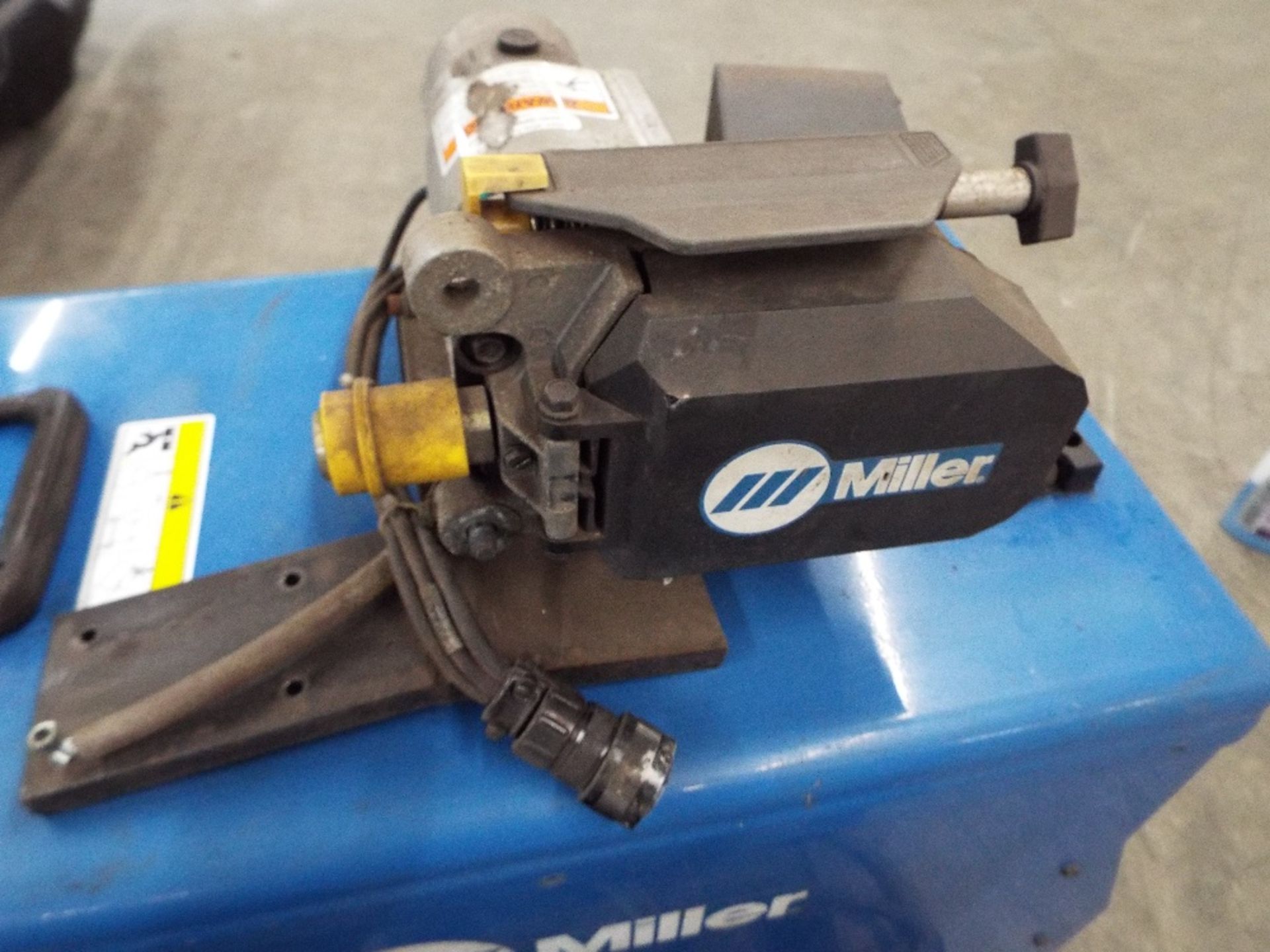 Miller Auto Invision 2 Robotic MIG Welding Power Source & Wire Feeder - Image 4 of 5