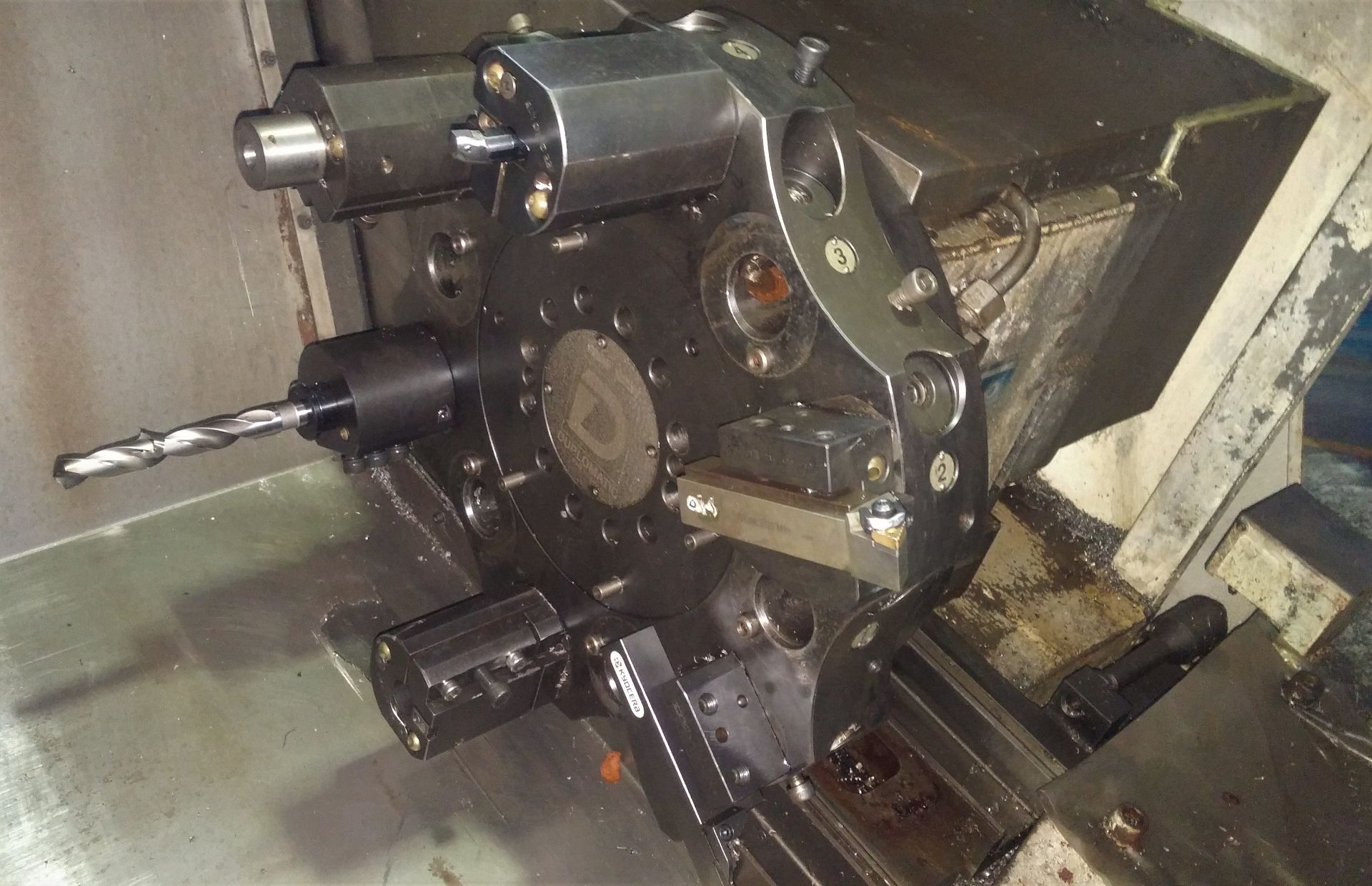 Victor NV Turn 26 CNC Lathe cw Fanuc 18-7C Control,Duplomatic 12 Station Turret & 18Ft Hydrafeed - Image 3 of 4