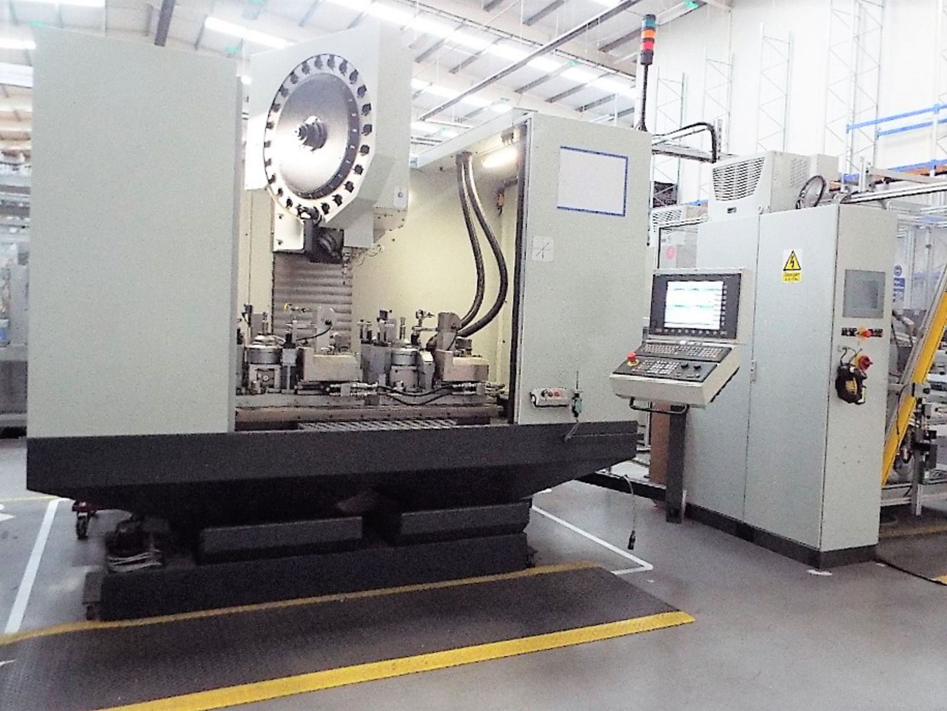 Alzmetall CS1200 Machining Centre cw Siemens Sinumeric Control.