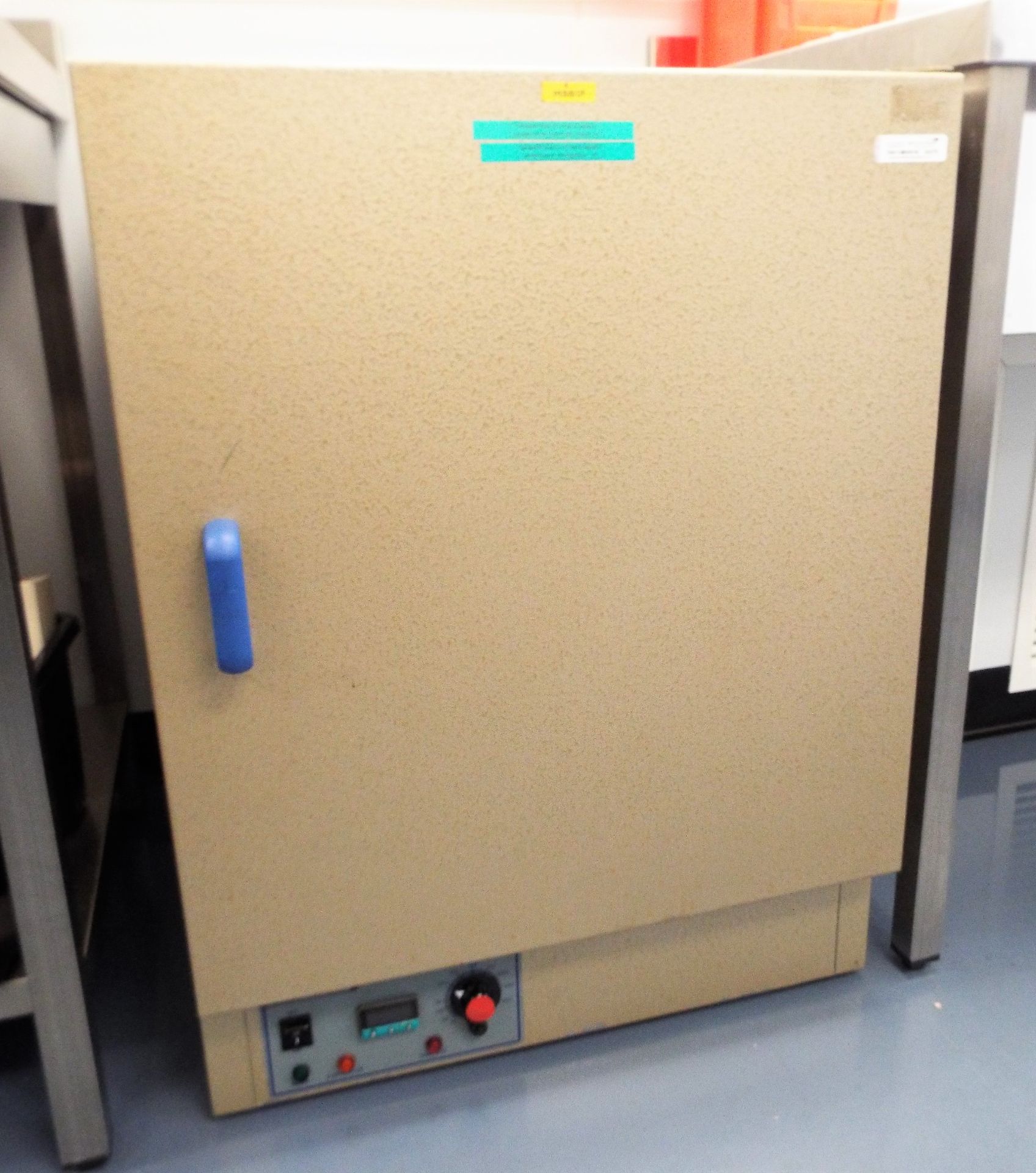 Emcol NDT Equipment Fan Assisted Lab Oven - 0-250 Deg C