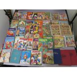 Annuals and comics including Spider-man Marvel 1978, 1979, Avengers 1976, Fantastic Four 1969,