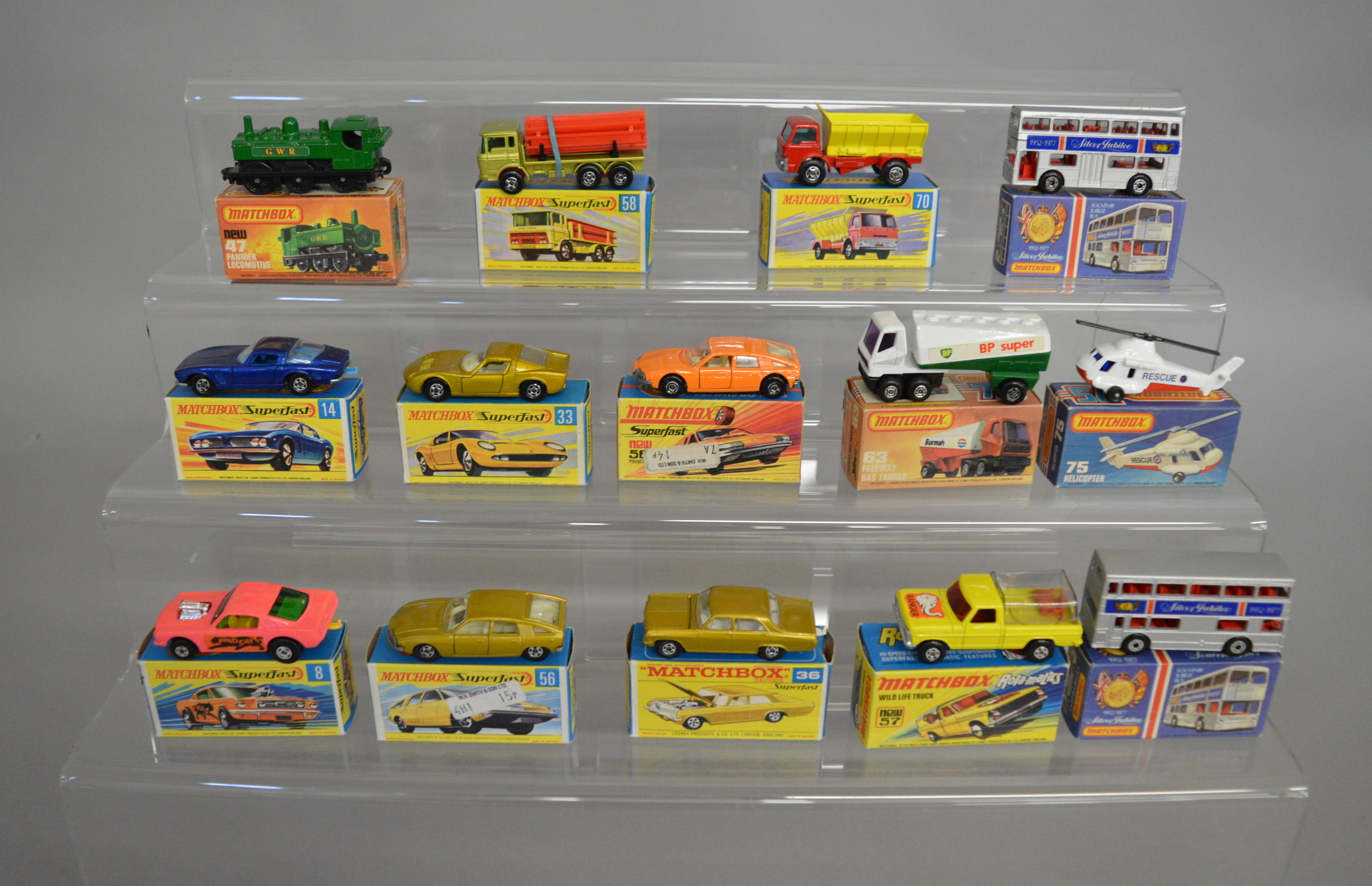 14 boxed Matchbox 1-75 series 'Superfast' models, including 8, 14, 33 Lamborghini, 36 Opel, 47,