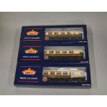 OO Gauge. 3 boxed Bachmann Pullman Coaches with lighting, 39-280, 39-290 and 39-310, all appear VG