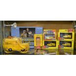 4 Only Fools And Horses diecast models by Corgi and Lledo, also included in this lot is a Only Fools