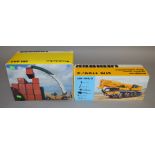 2 Liebherr construction diecast models (2)