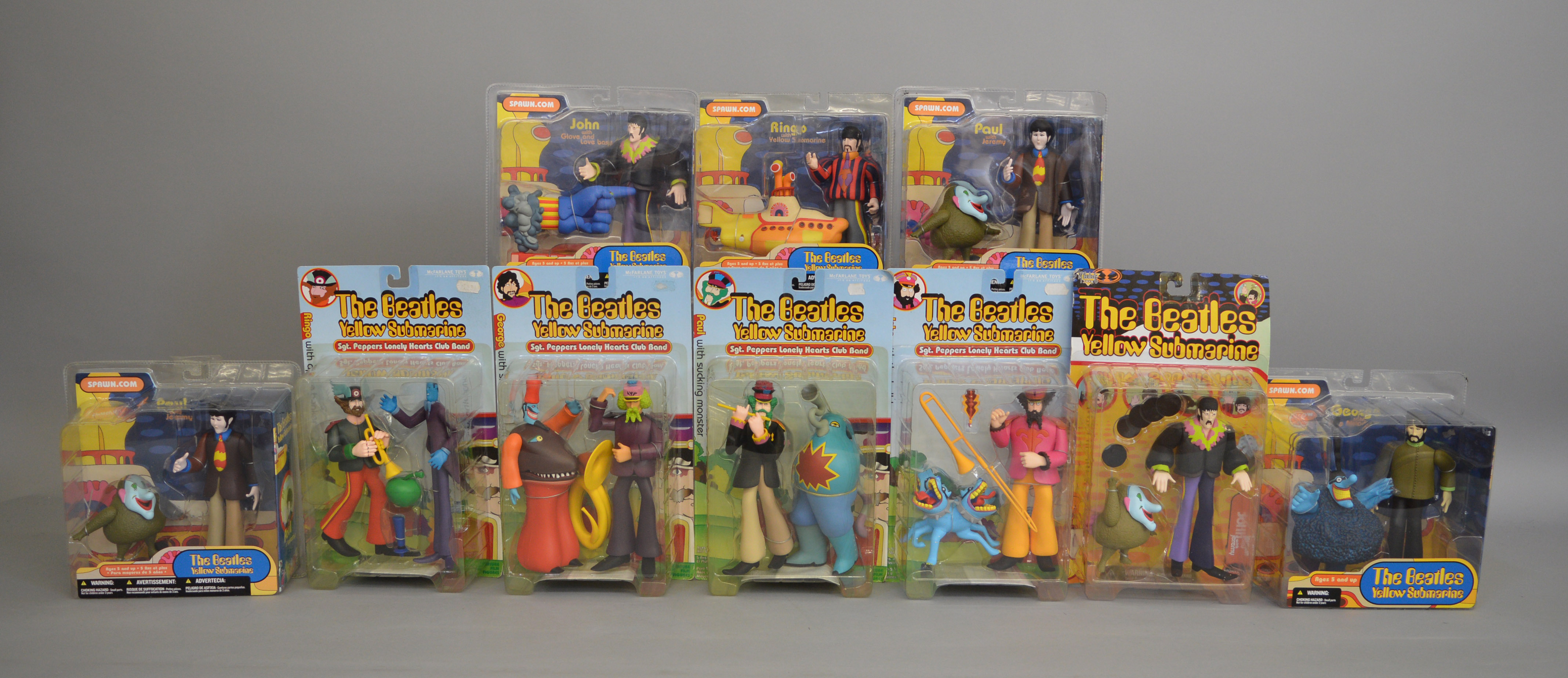 10 Beatles Yellow Submarine figures by Macfarlane (10).