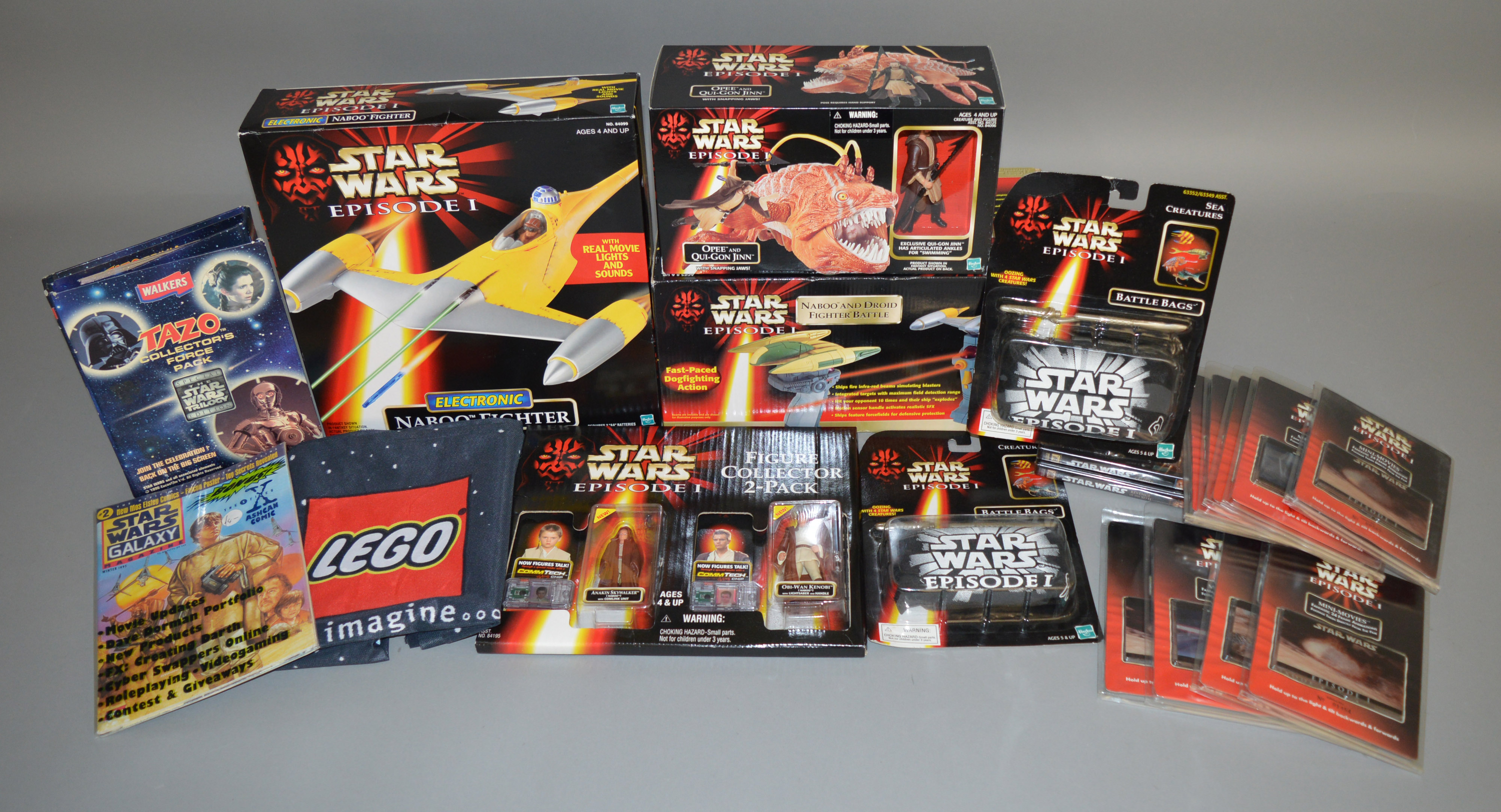 20 Star Wars items which includes; Naboo Fighter, Naboo and Droid Fighter battle, mini movies etc (