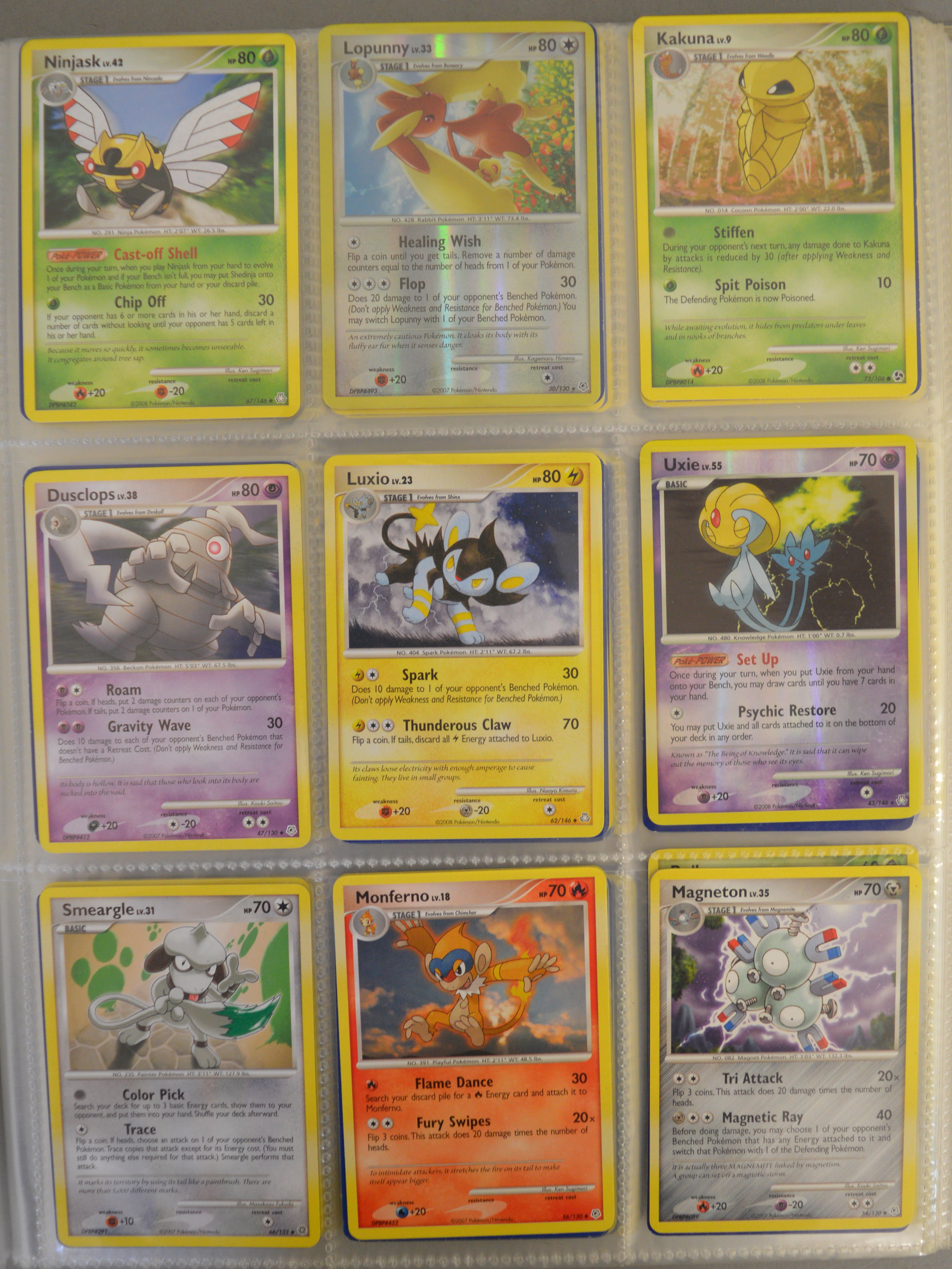 A mixed lot of Pokemon items, which includes; Game boy Color, Trading cards etc - Image 42 of 87