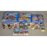 15 diecast models by Hot Wheels, including some playsets (15).