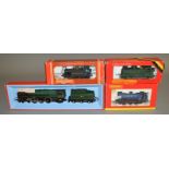 A boxed Tri-ang Hornby R.2598 Britannia Class 4-6-2 Locomotive with Tender 'Owen Glendower',