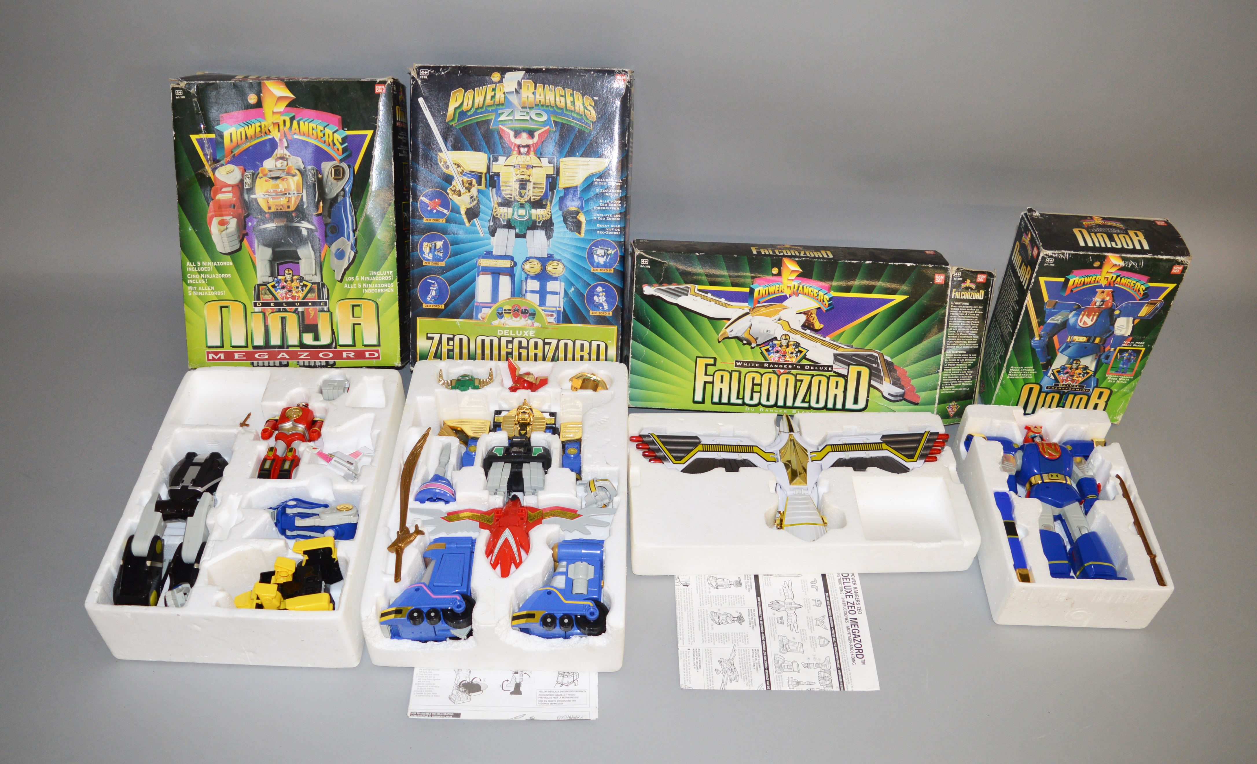 4 boxed Power Rangers transformer figures by Bandai (4).