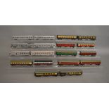 HO/OO Gauge. An unboxed Jouef Electric 8701 SNCF Locomotive Z5154 with three trailer cars together