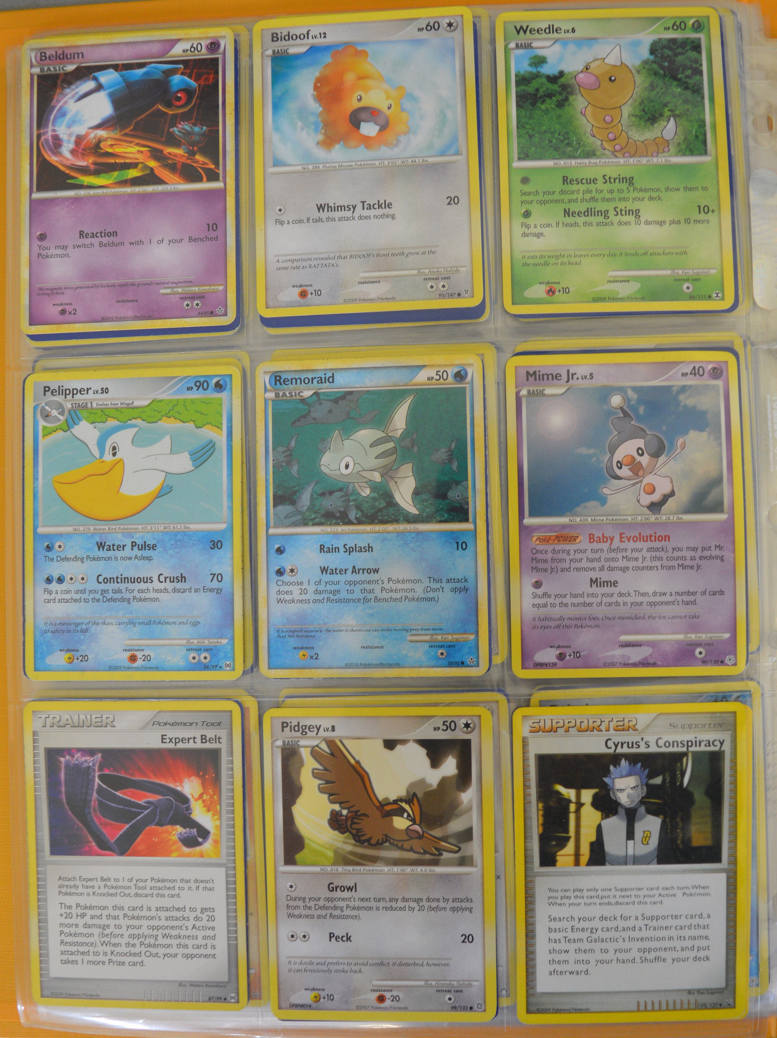 A mixed lot of Pokemon items, which includes; Game boy Color, Trading cards etc - Image 22 of 87