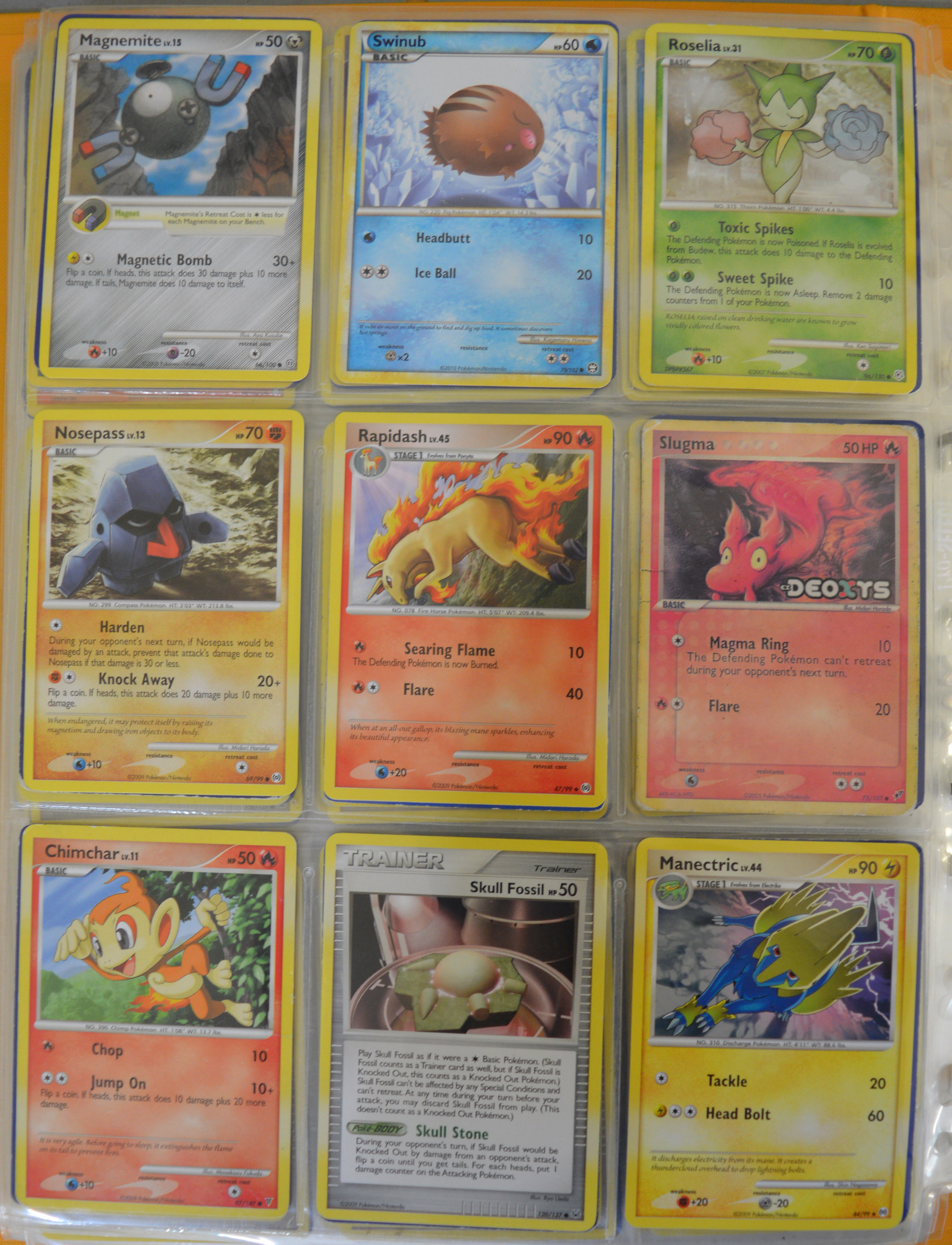 A mixed lot of Pokemon items, which includes; Game boy Color, Trading cards etc - Image 36 of 87