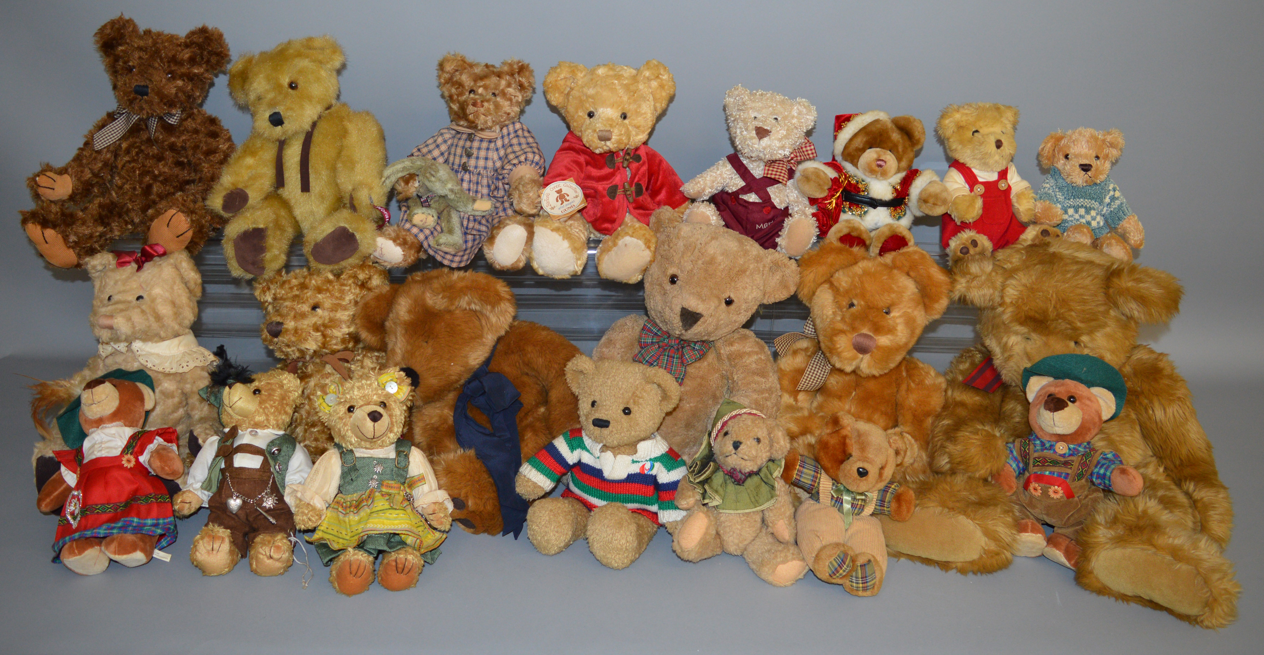 21 unboxed Bears including 'Tibbles' 'Oswald' and 'Charles' bears by Russ Berrie. (21)