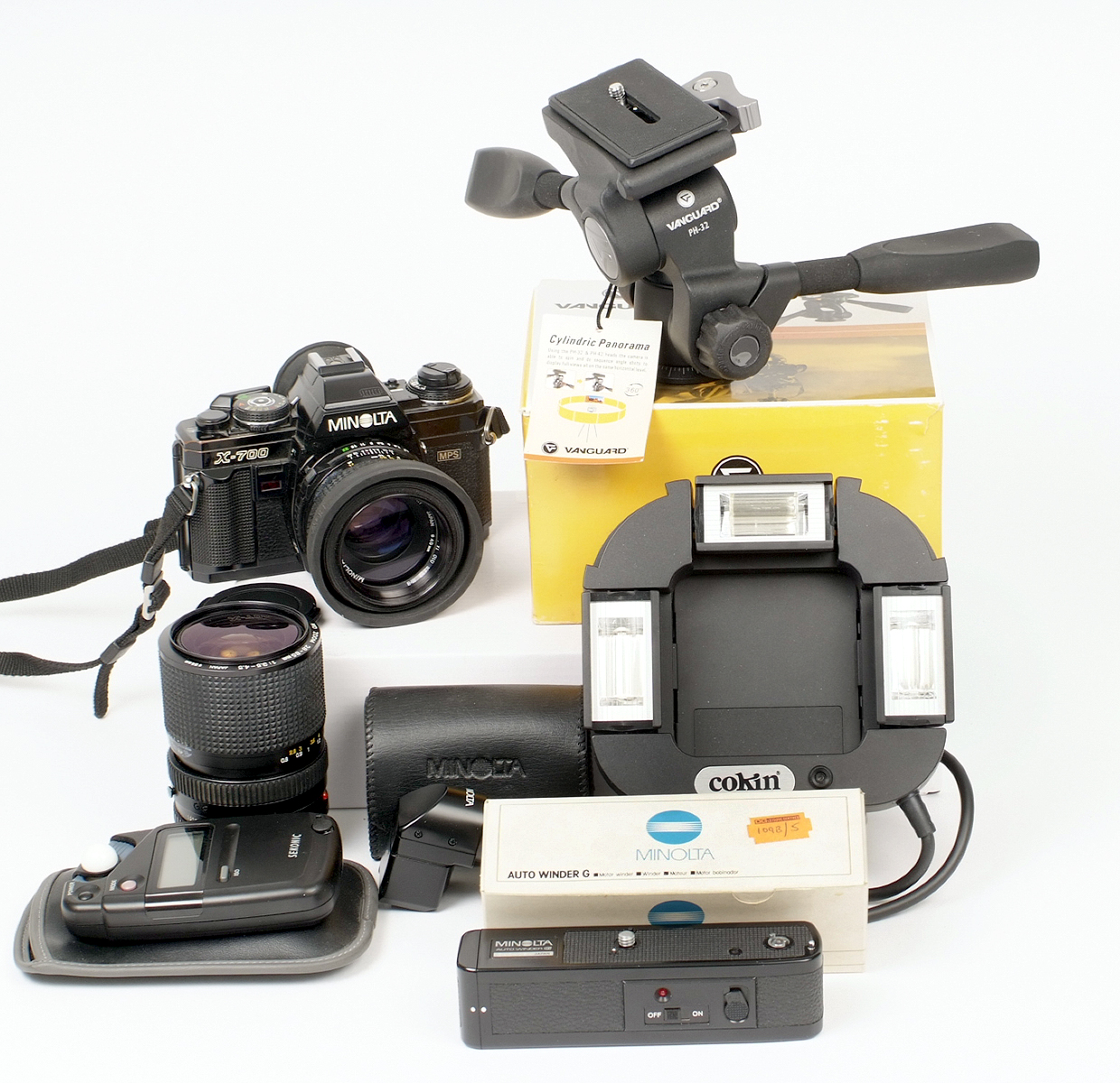 Minolta X-700 35mm Film Camera Outfit. To include black X-700 body with Rokkor 50mm f1.7 lens (